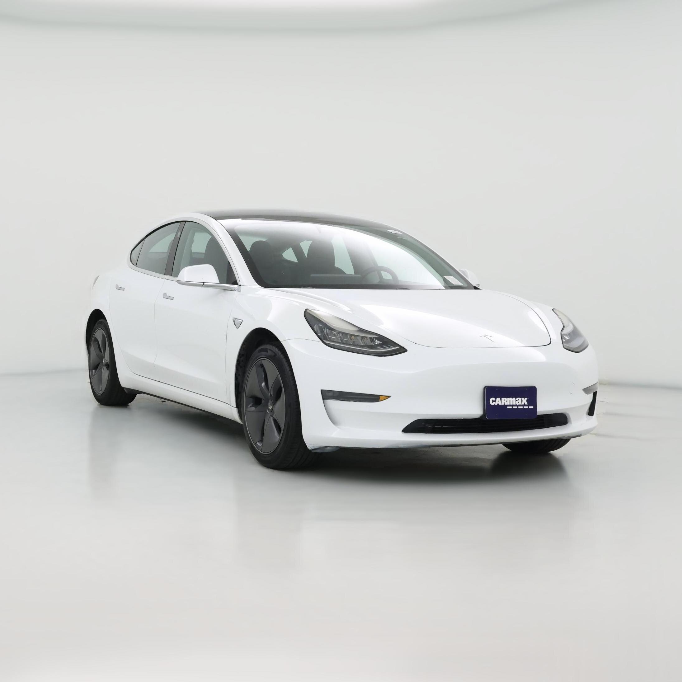 Thumbnail: 2019 Tesla Model 3 - 1