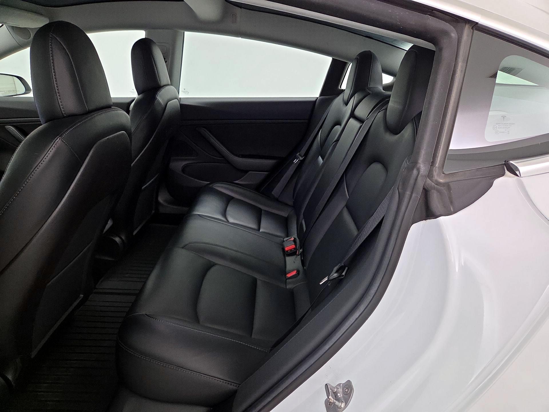 Thumbnail: 2019 Tesla Model 3 - 18