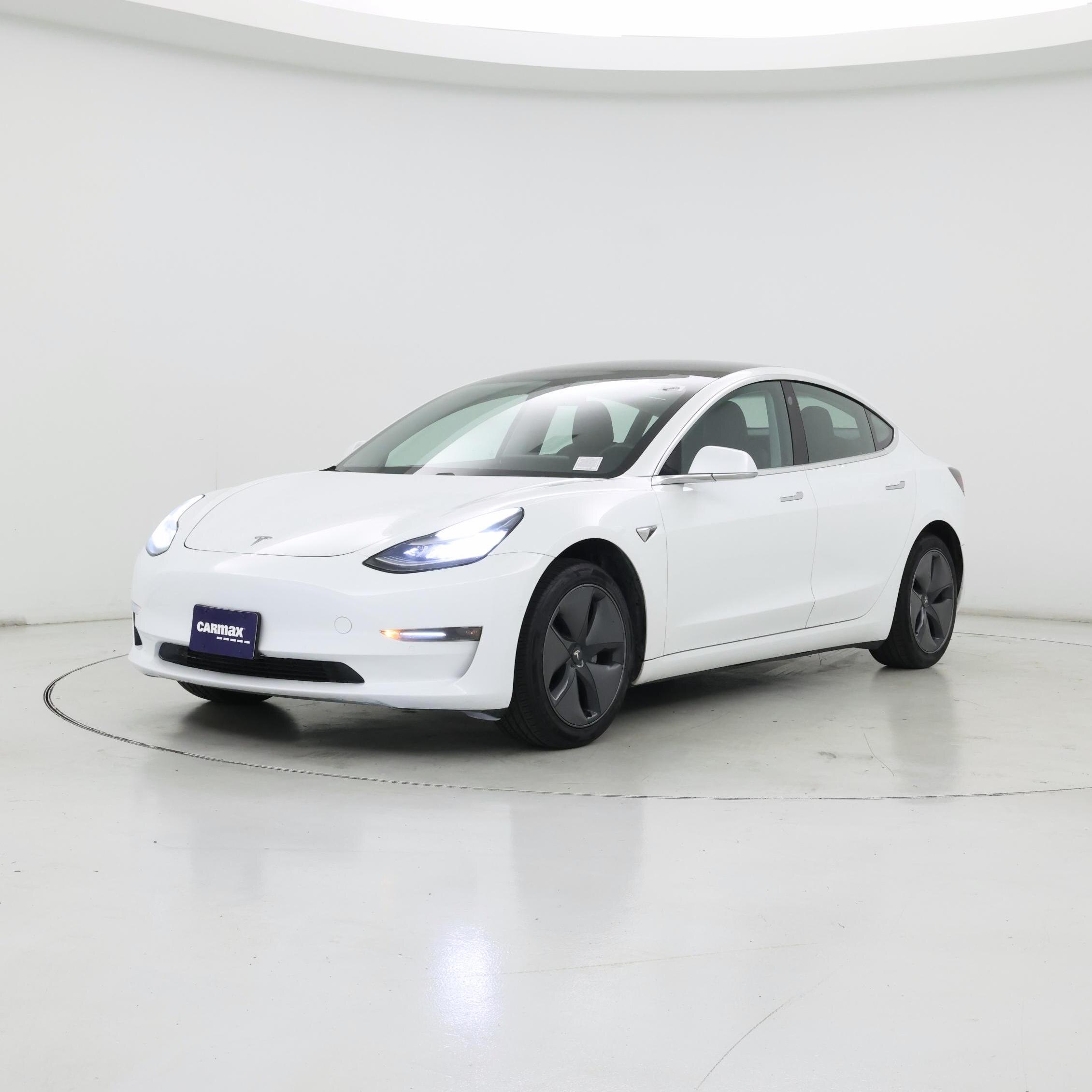 Thumbnail: 2019 Tesla Model 3 - 4