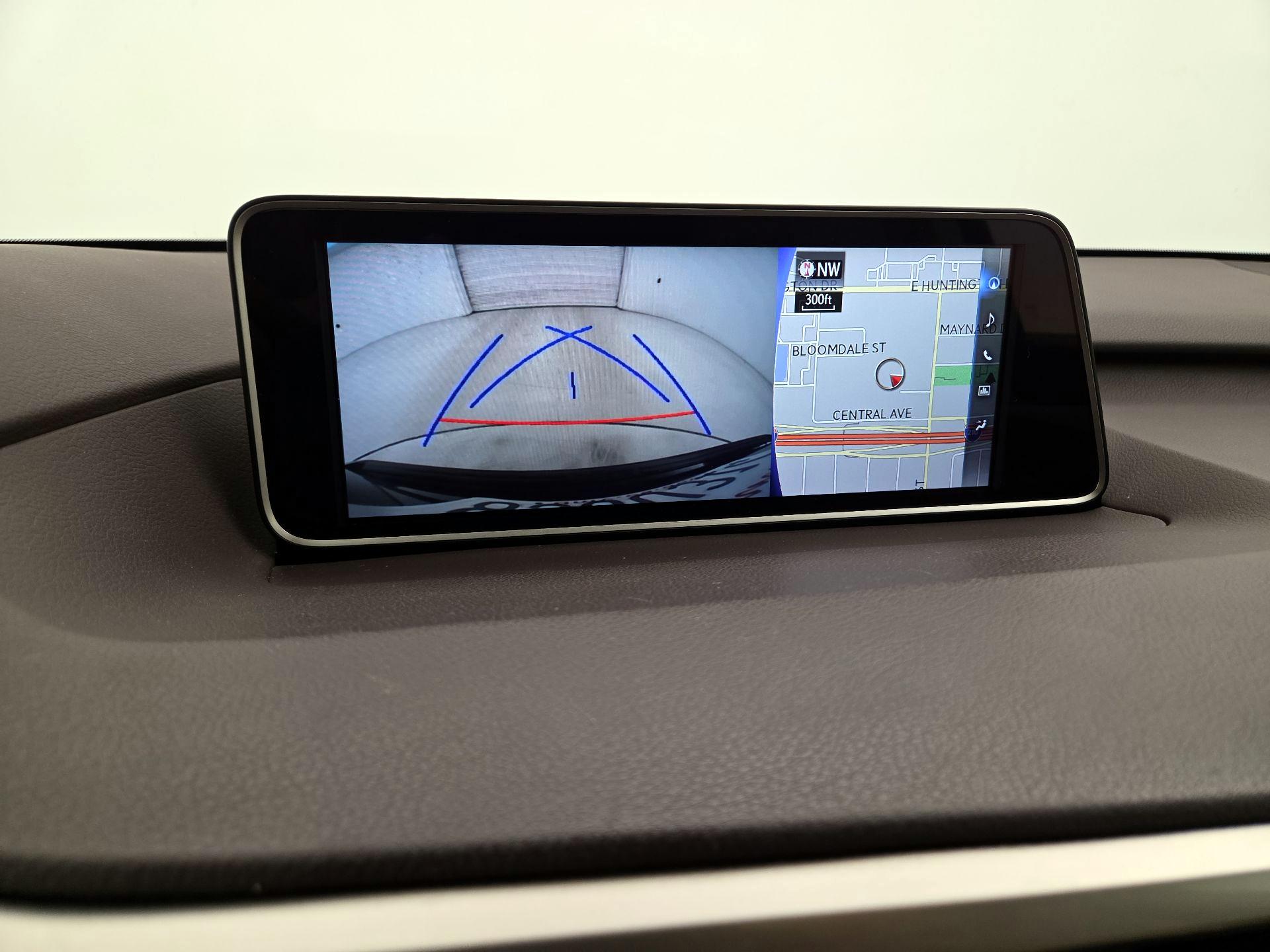 Thumbnail: 2017 Lexus RX - 15