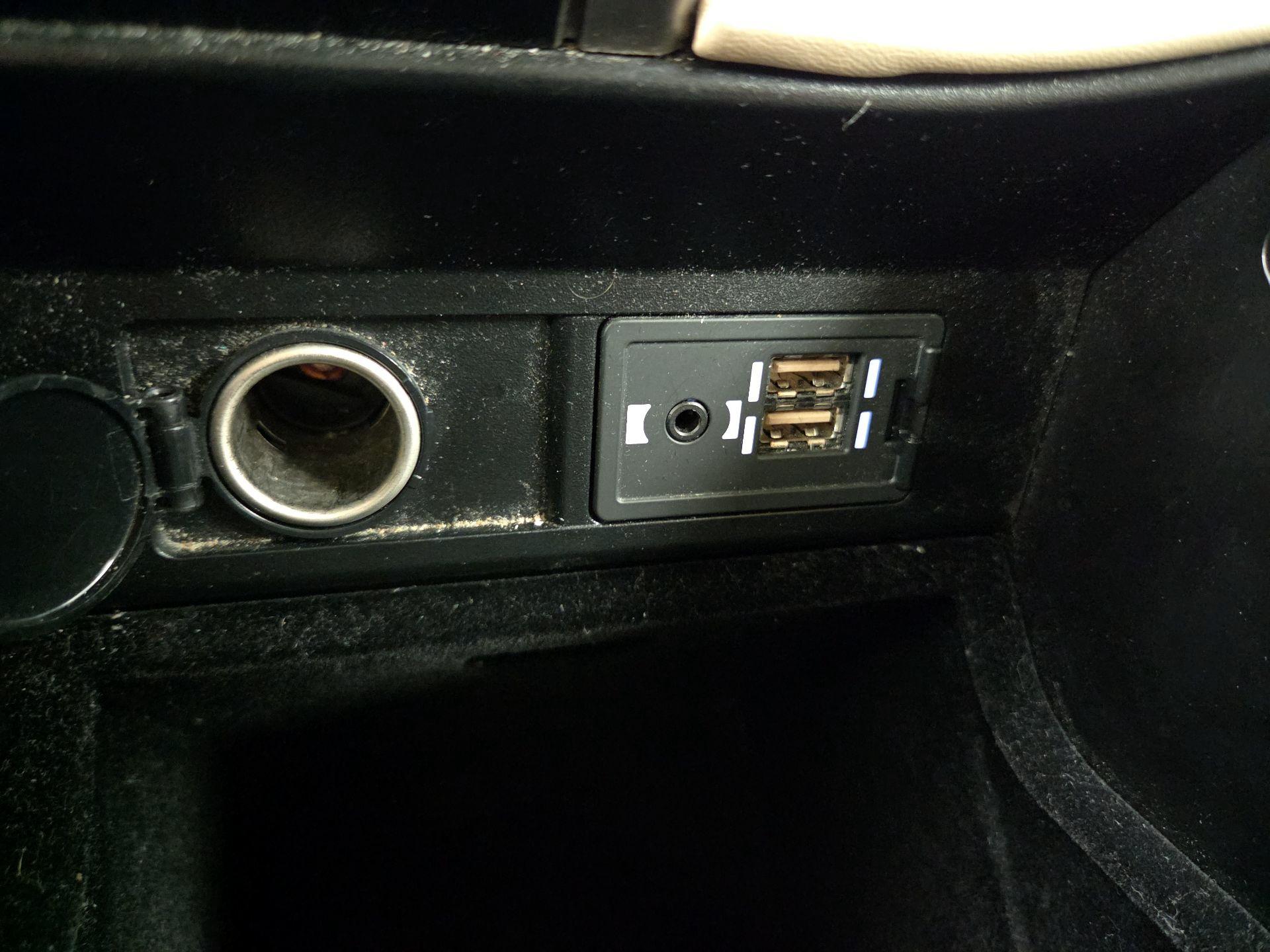 Thumbnail: 2017 Lexus RX - 19