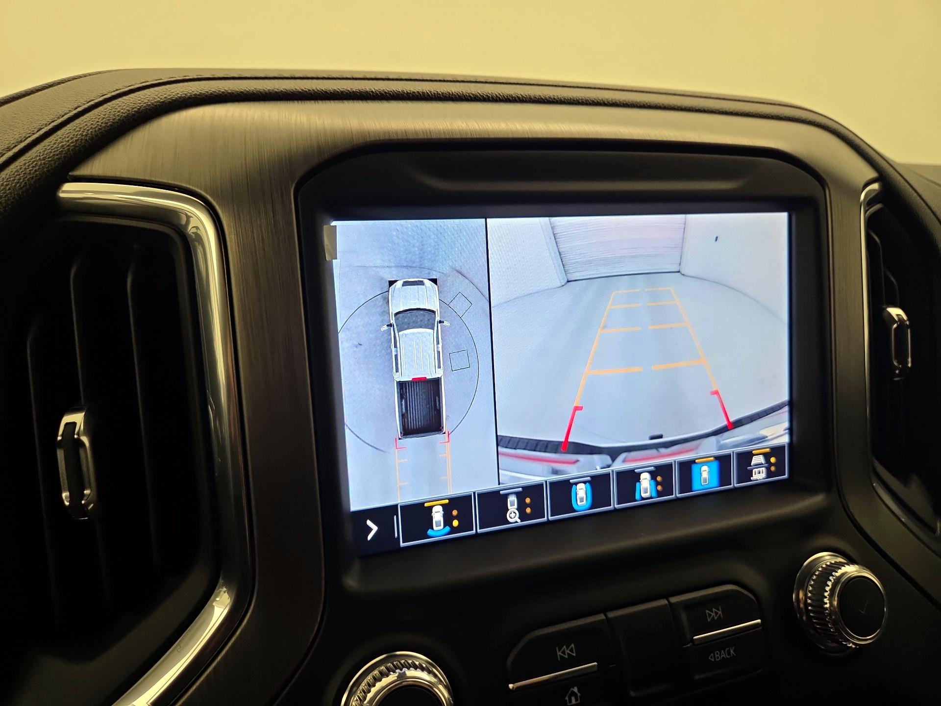 Thumbnail: 2022 GMC Sierra 2500 - 15