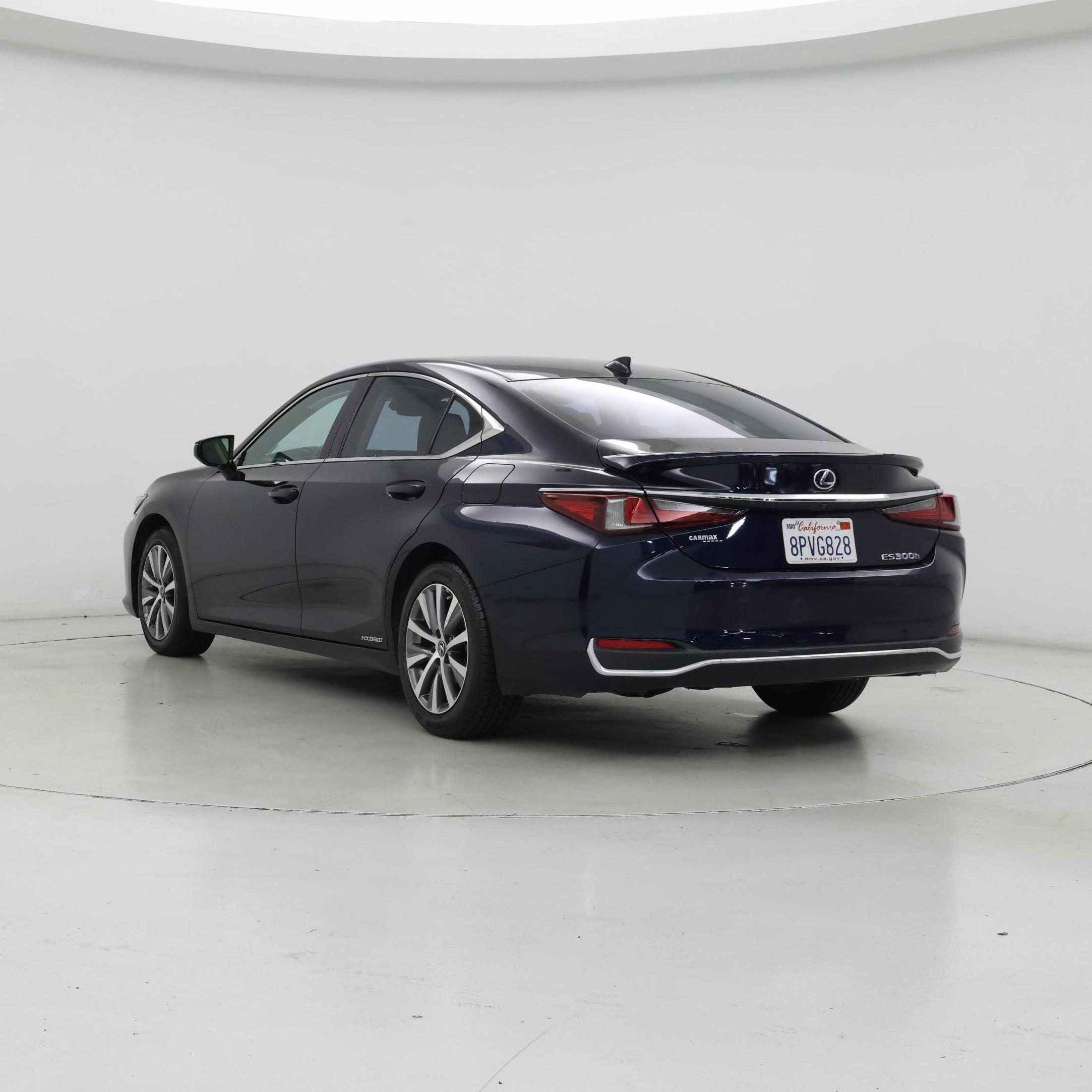 Thumbnail: 2020 Lexus ES - 2