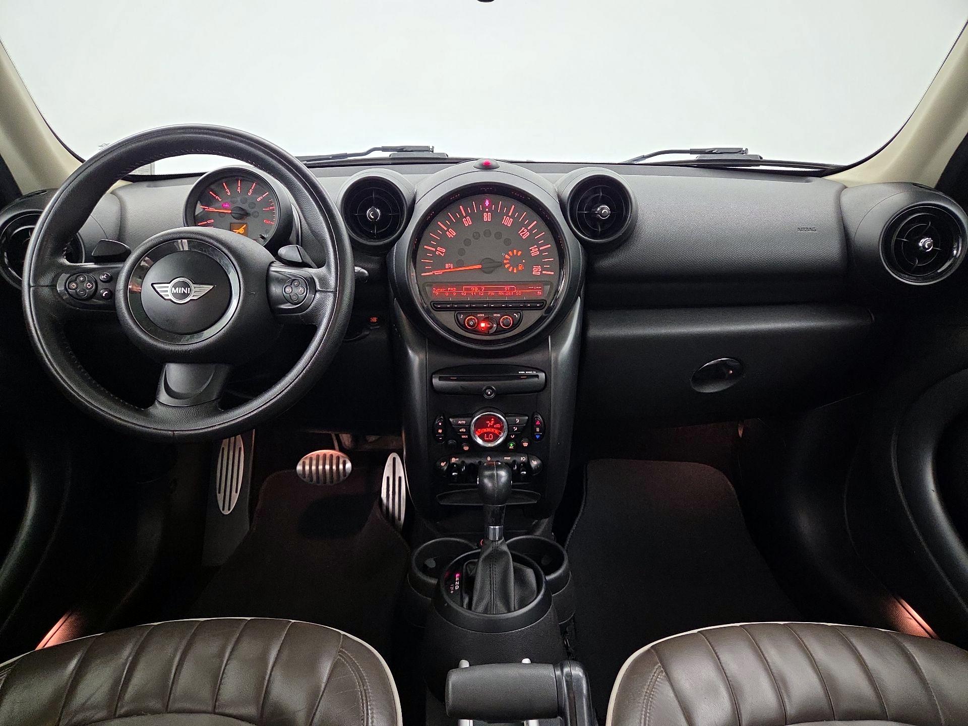 Thumbnail: 2015 MINI Cooper Countryman - 9