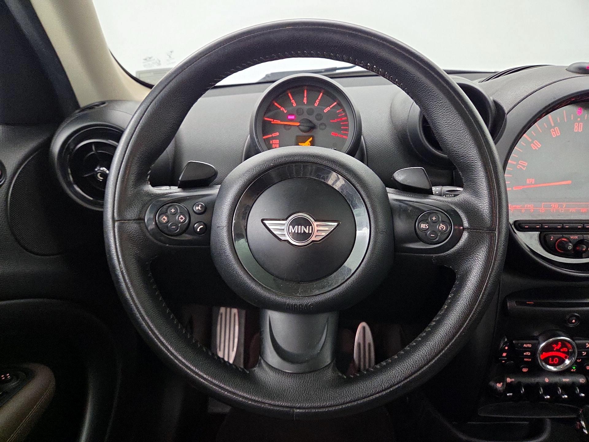 Thumbnail: 2015 MINI Cooper Countryman - 10