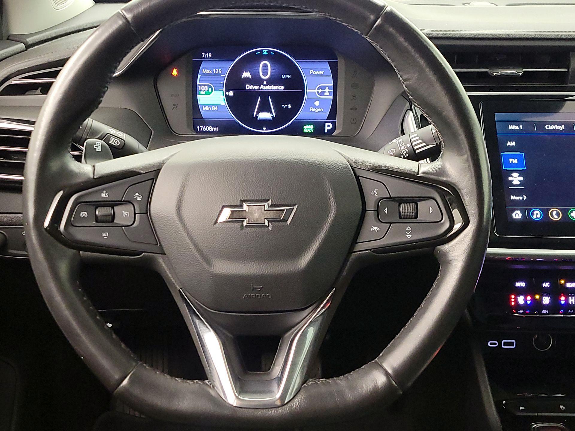 Thumbnail: 2023 Chevrolet Bolt EUV - 10