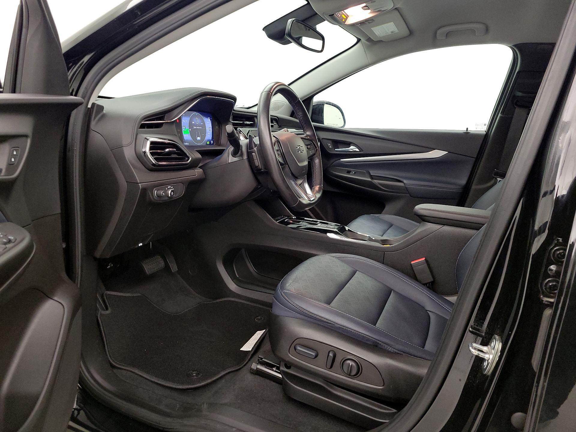 Thumbnail: 2023 Chevrolet Bolt EUV - 11