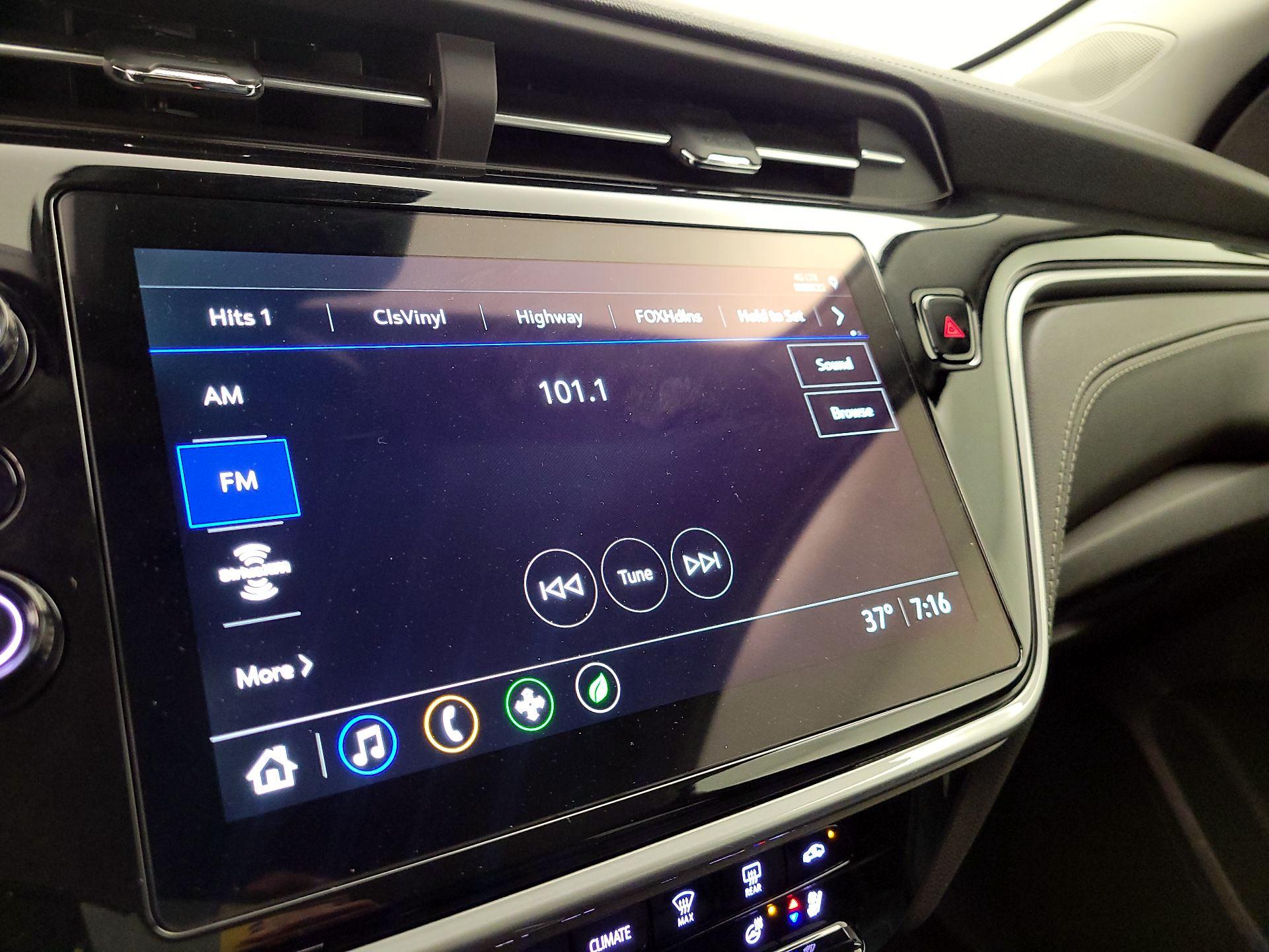 Thumbnail: 2023 Chevrolet Bolt EUV - 15