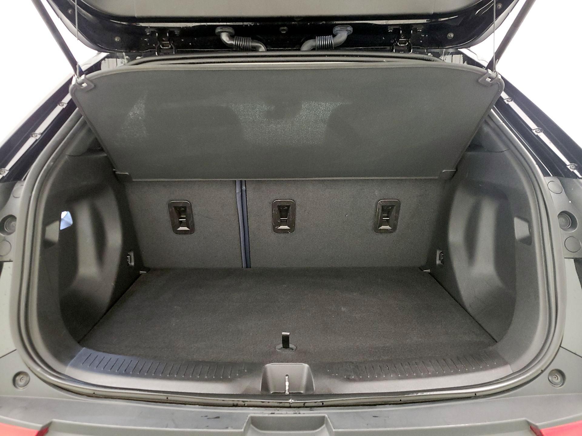 Thumbnail: 2023 Chevrolet Bolt EUV - 20