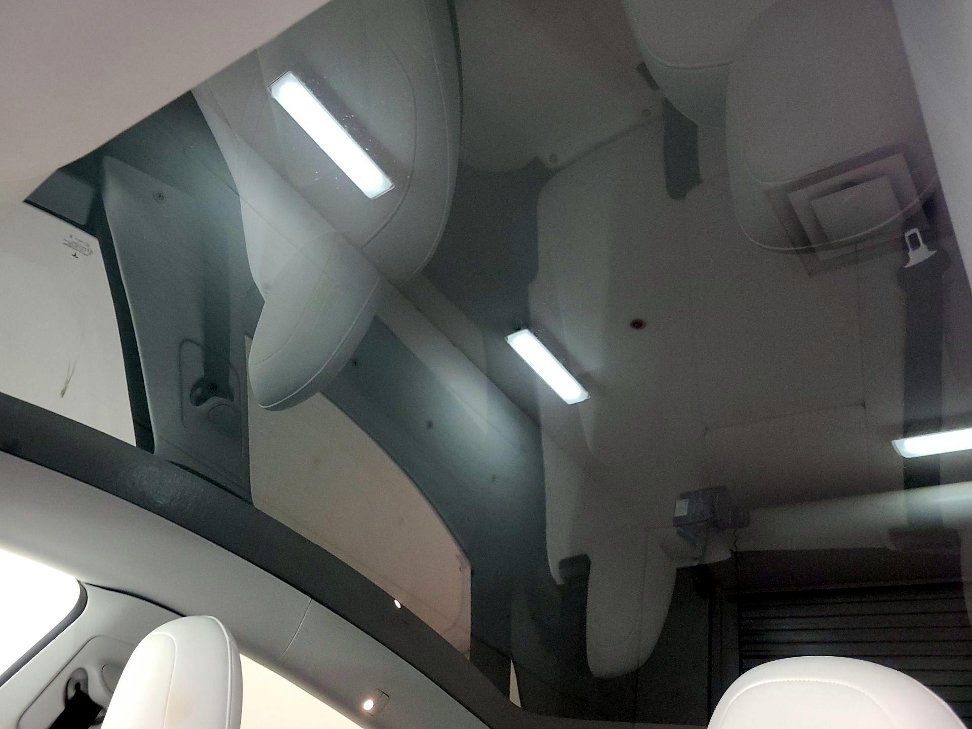 Thumbnail: 2021 Tesla Model Y - 18