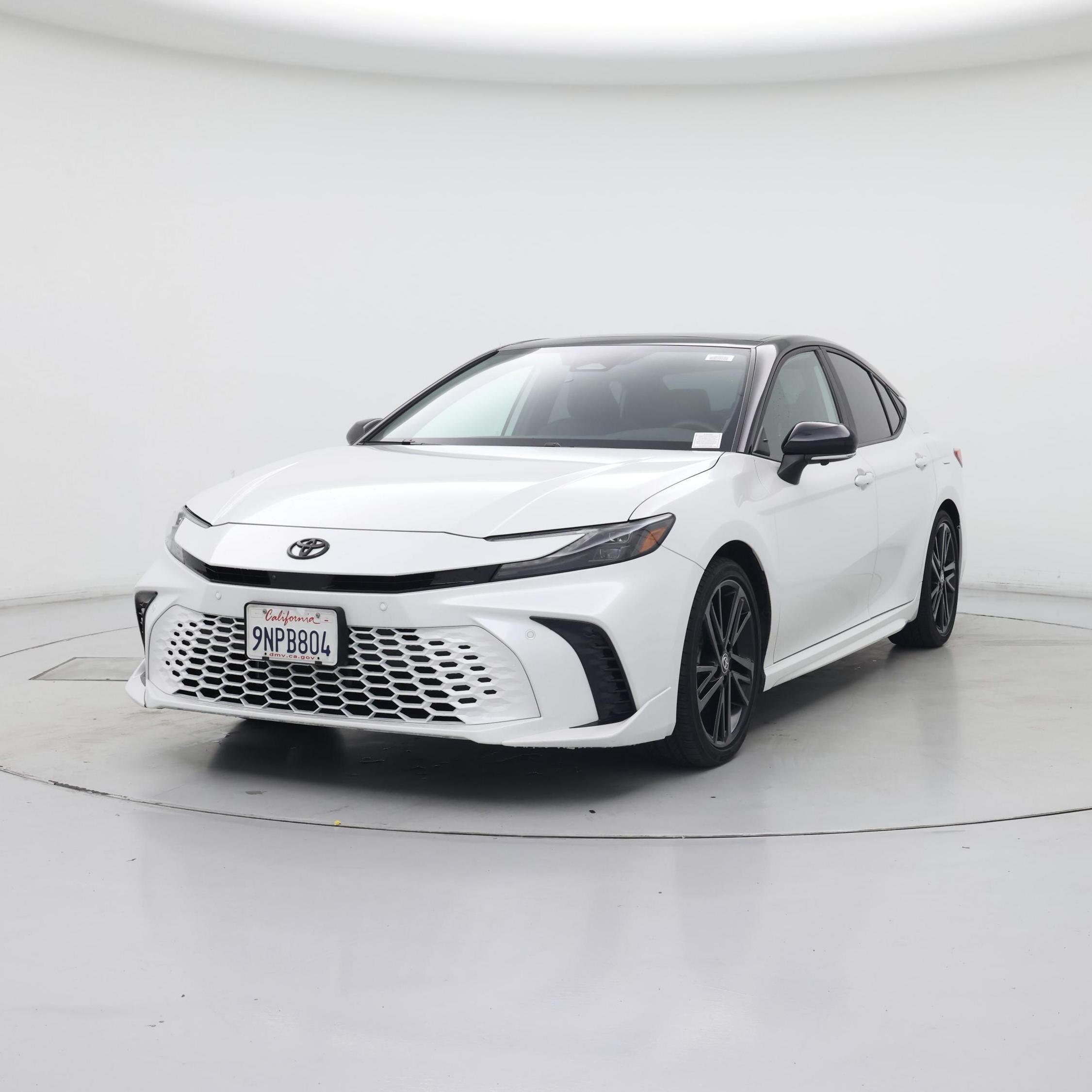 Thumbnail: 2025 Toyota Camry - 4