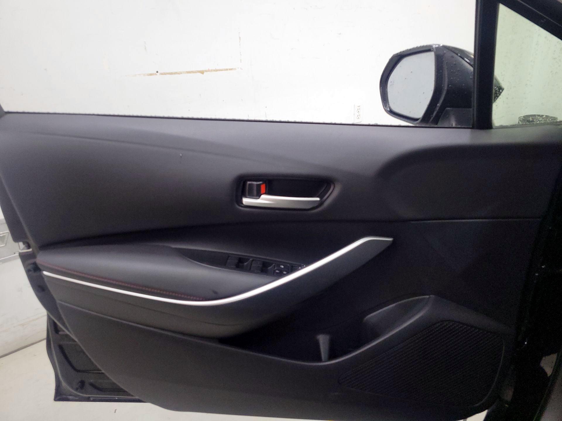 Thumbnail: 2024 Toyota Corolla - 12