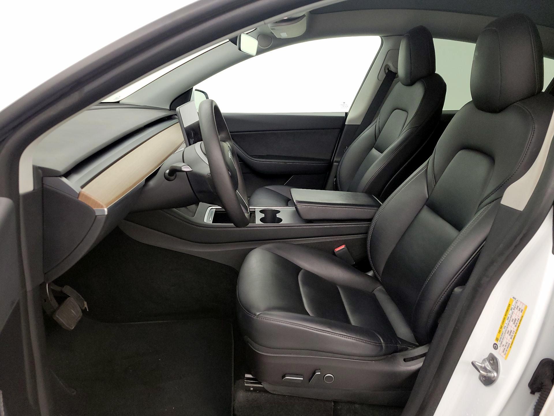 Thumbnail: 2022 Tesla Model Y - 11