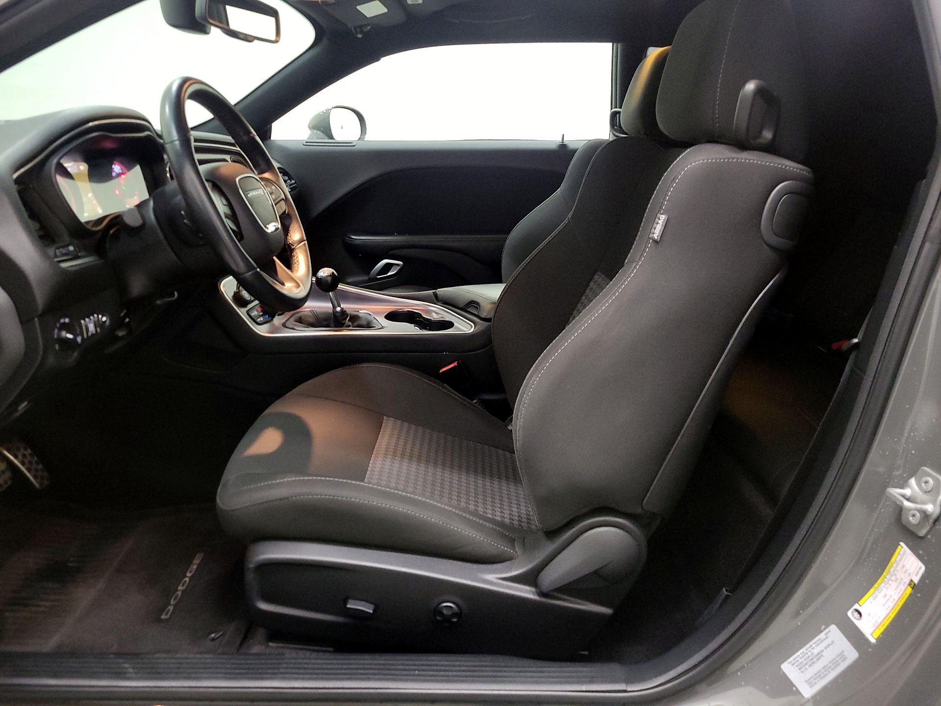 Thumbnail: 2017 Dodge Challenger - 11