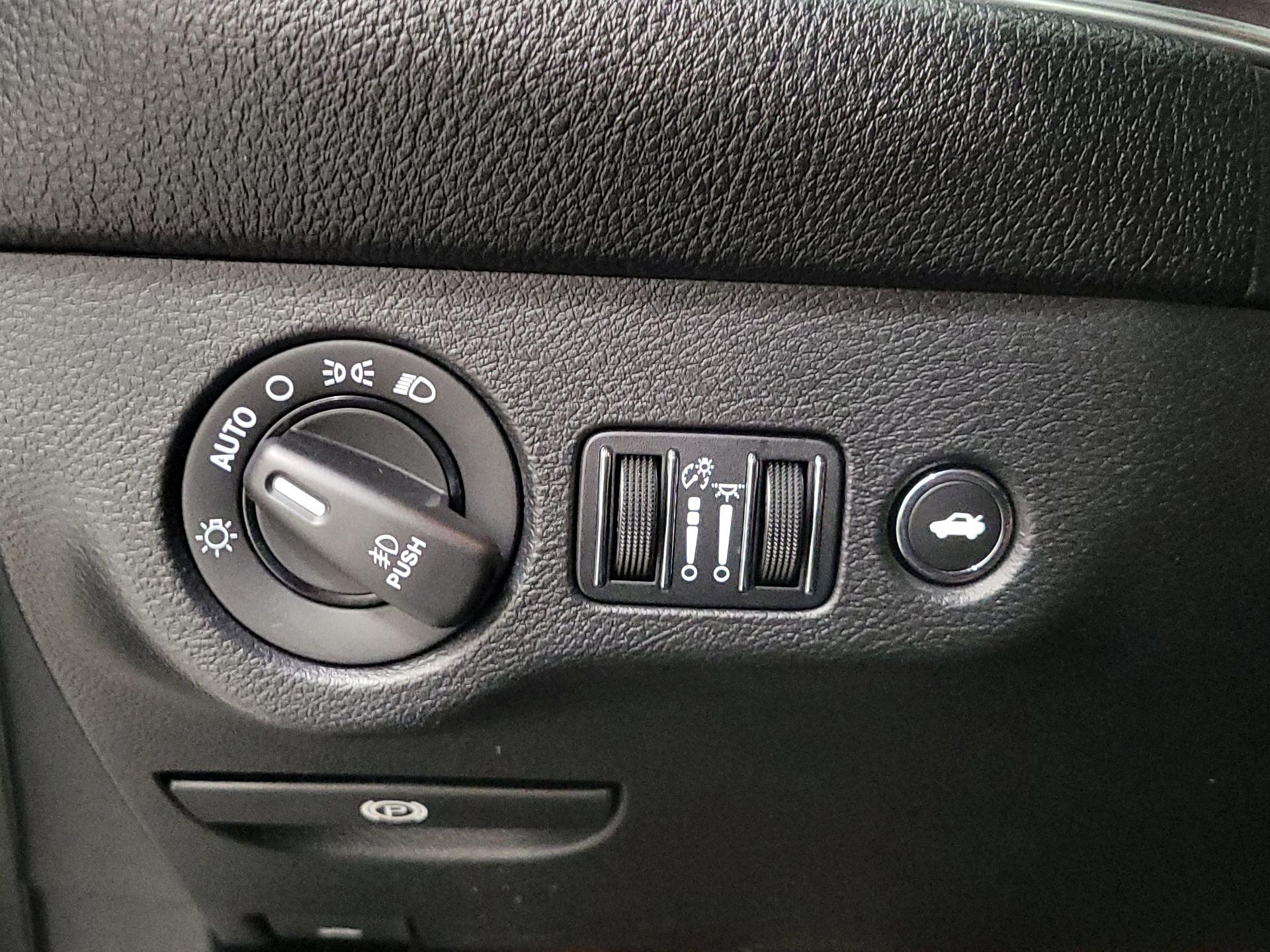 Thumbnail: 2017 Dodge Challenger - 13