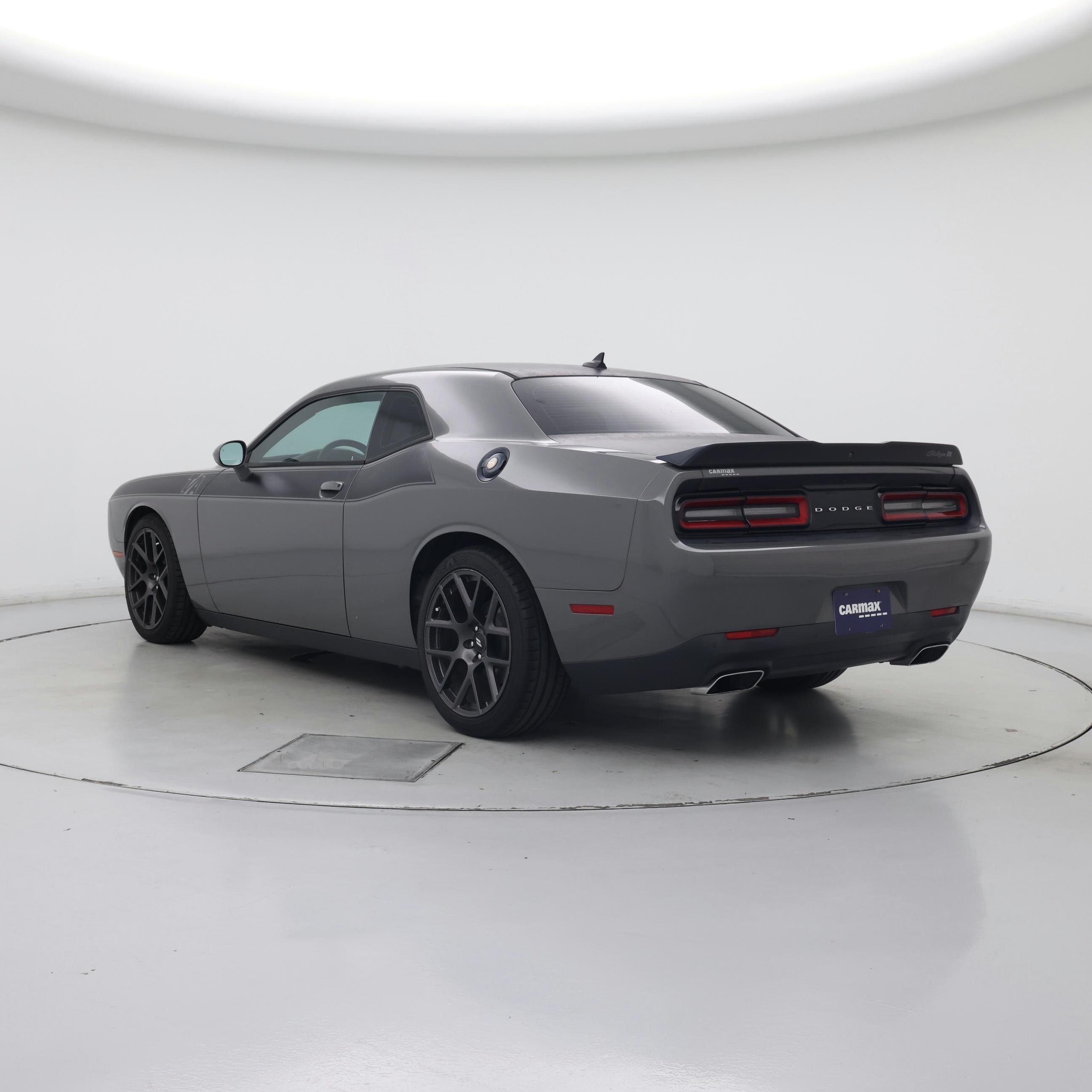 Thumbnail: 2017 Dodge Challenger - 2