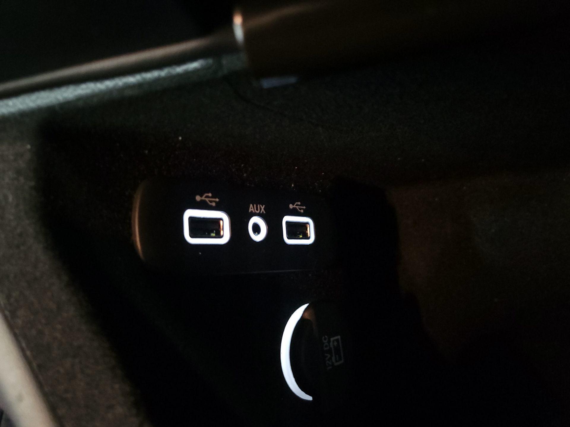 Thumbnail: 2017 Dodge Challenger - 19