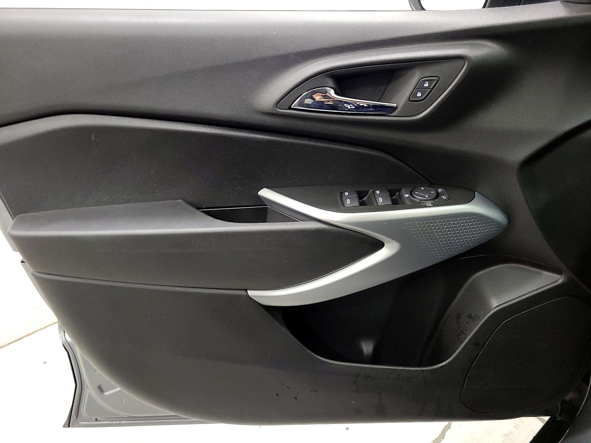 Thumbnail: 2024 Chevrolet Trax - 12