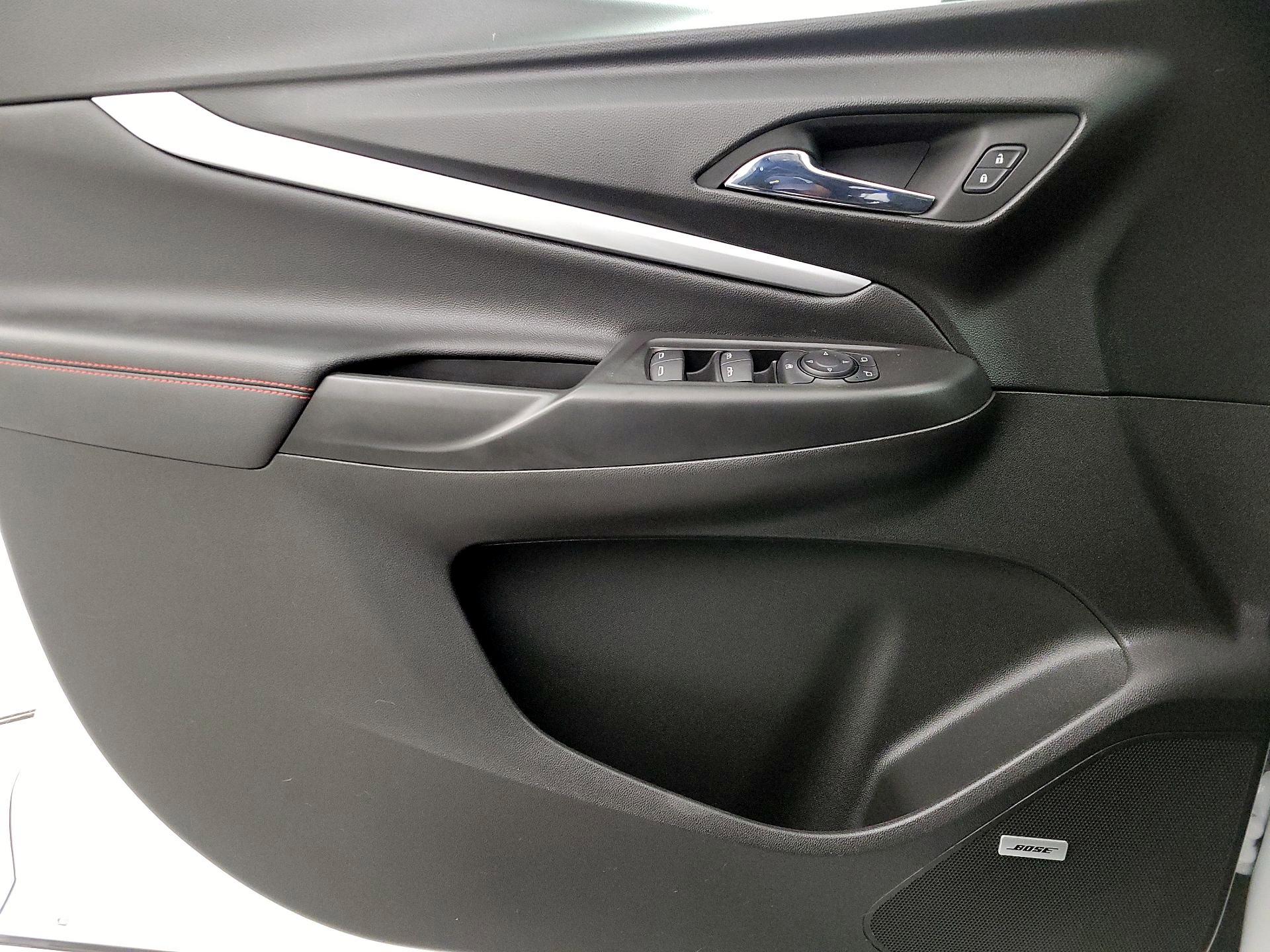 Thumbnail: 2023 Chevrolet Bolt EUV - 12