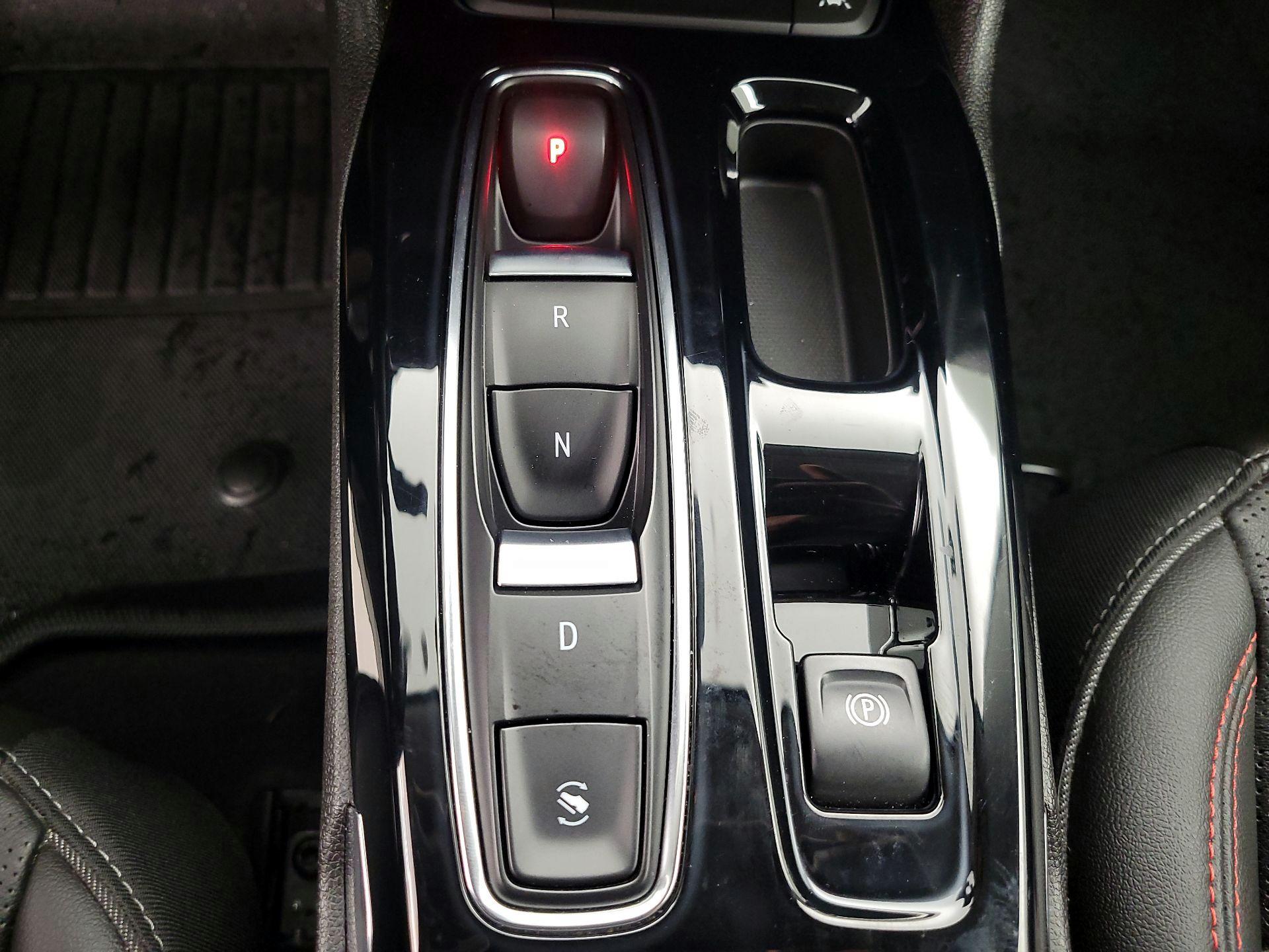 Thumbnail: 2023 Chevrolet Bolt EUV - 17