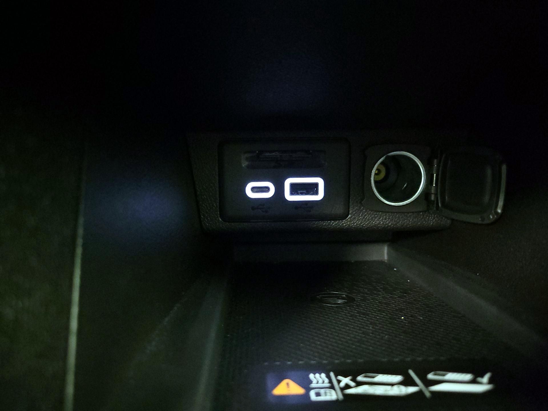 Thumbnail: 2023 Chevrolet Bolt EUV - 18