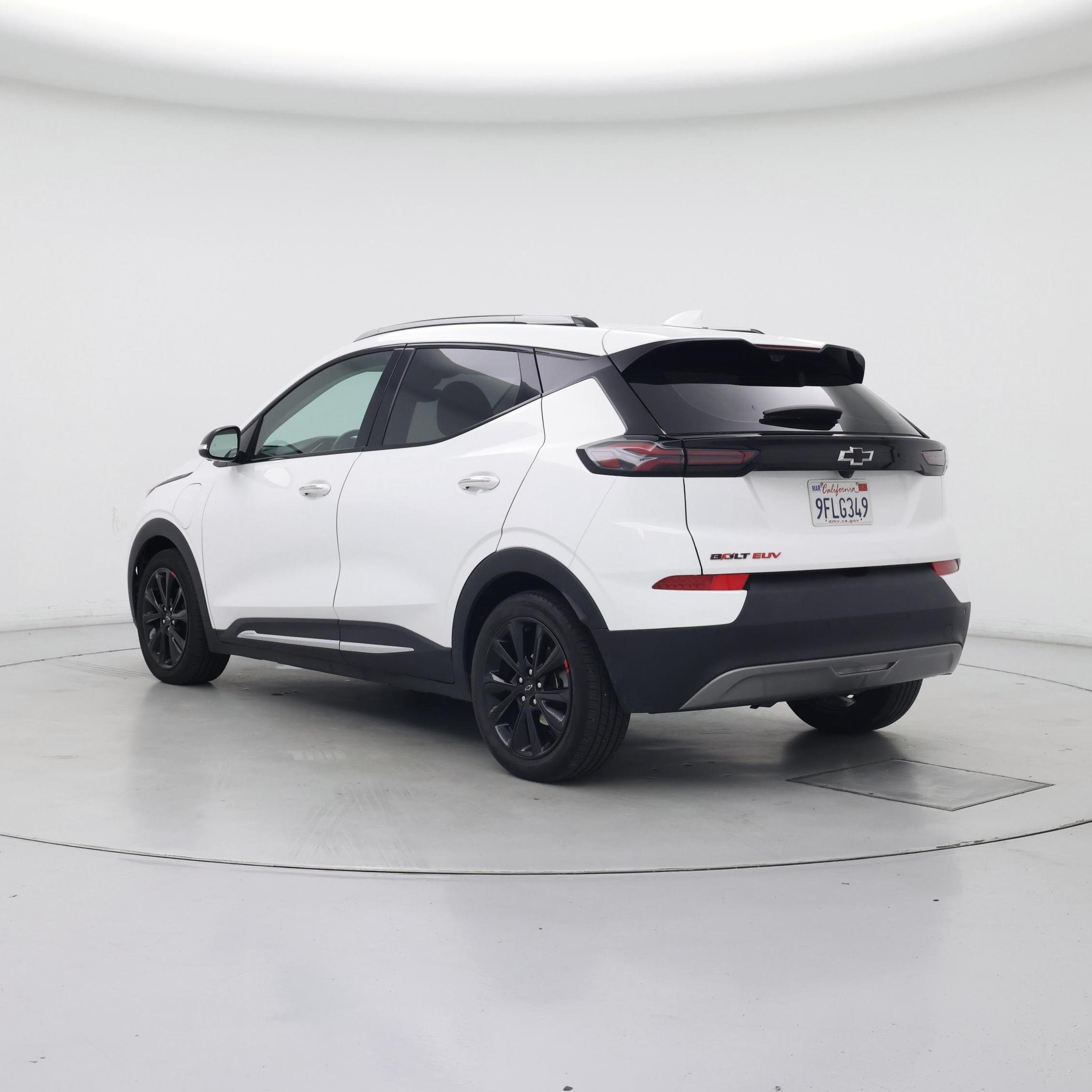 Thumbnail: 2023 Chevrolet Bolt EUV - 2