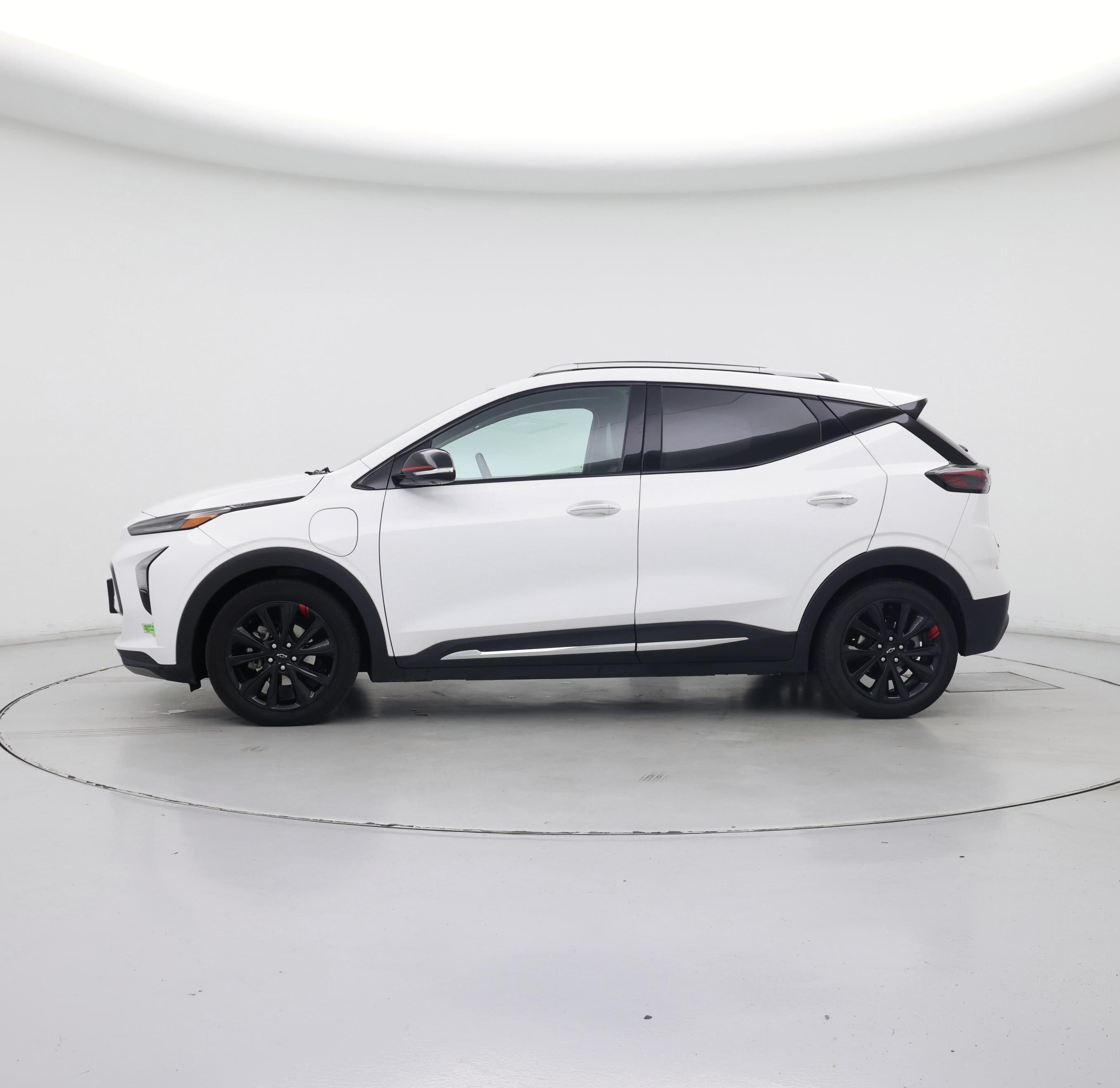 Thumbnail: 2023 Chevrolet Bolt EUV - 3