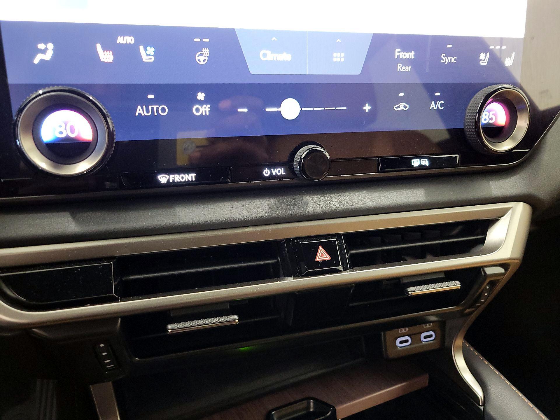 Thumbnail: 2023 Lexus RX - 17