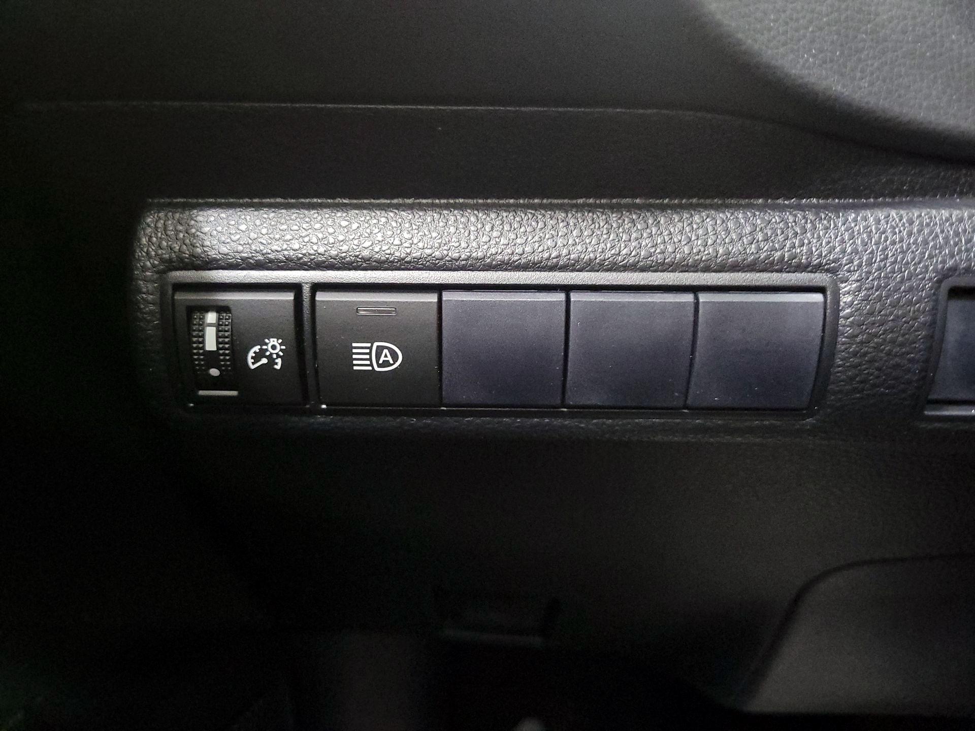 Thumbnail: 2020 Toyota Corolla - 13