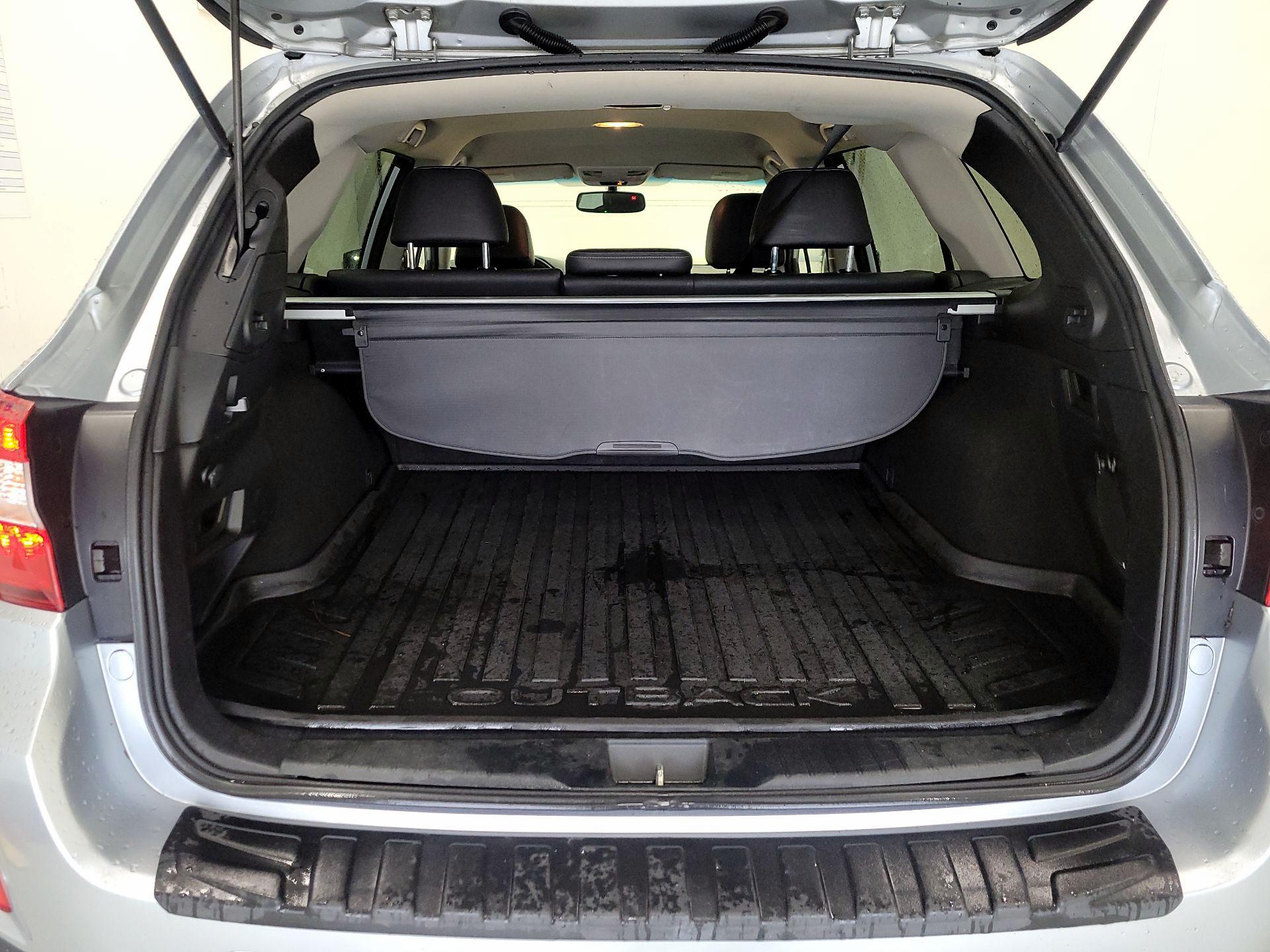 Thumbnail: 2016 Subaru Outback - 20