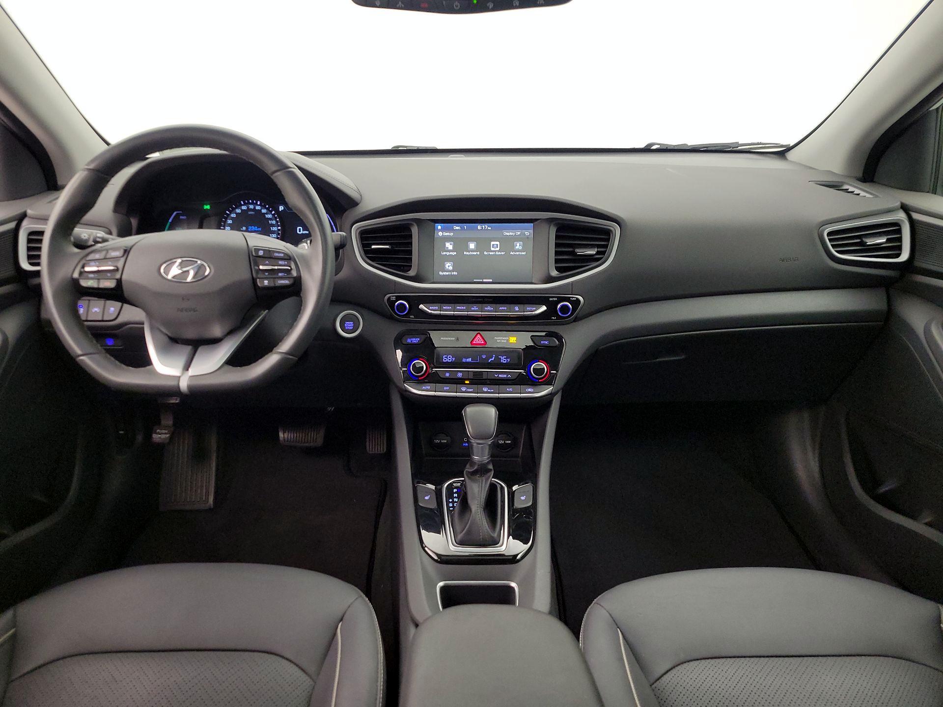 Thumbnail: 2019 Hyundai Ioniq - 9