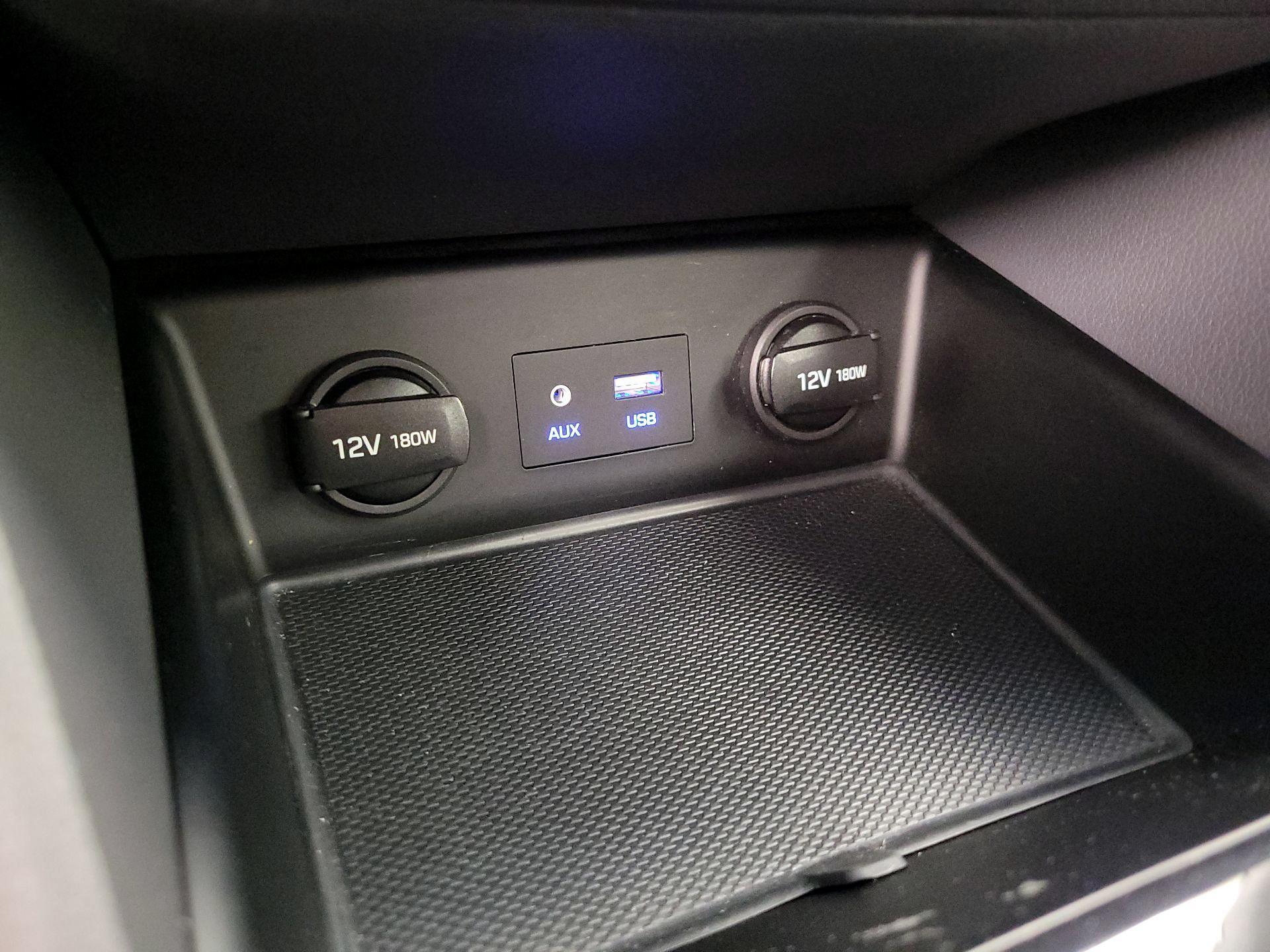 Thumbnail: 2019 Hyundai Ioniq - 18