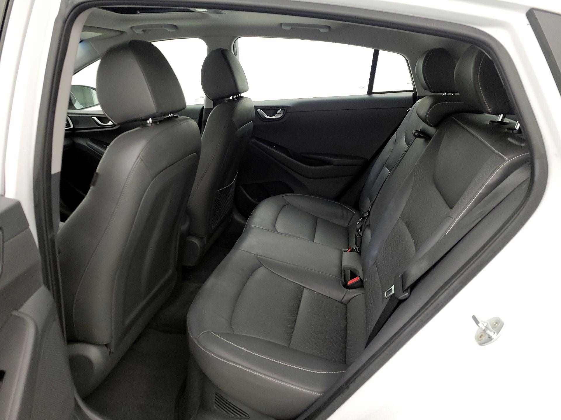 Thumbnail: 2019 Hyundai Ioniq - 20