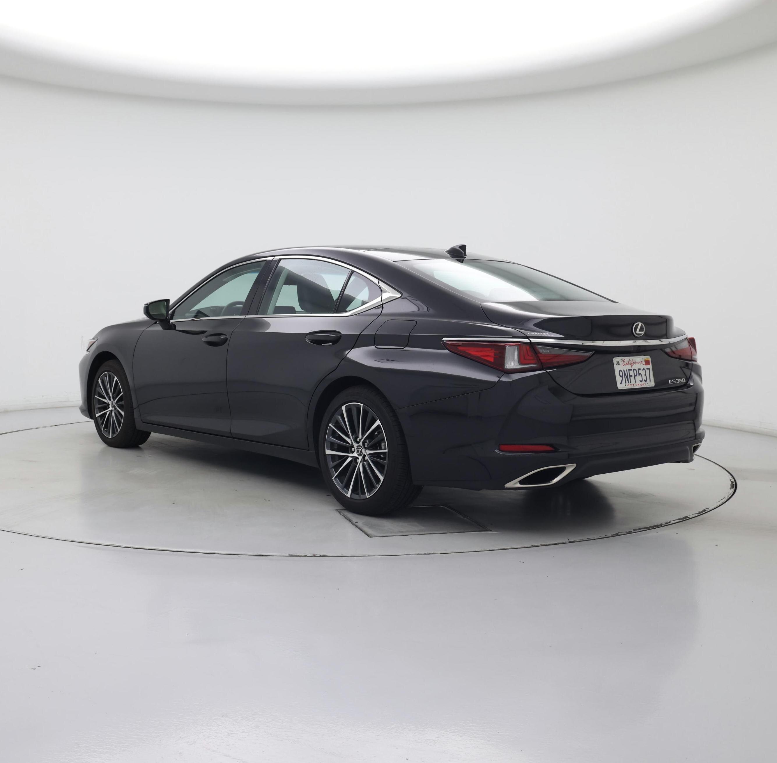 Thumbnail: 2024 Lexus ES - 2