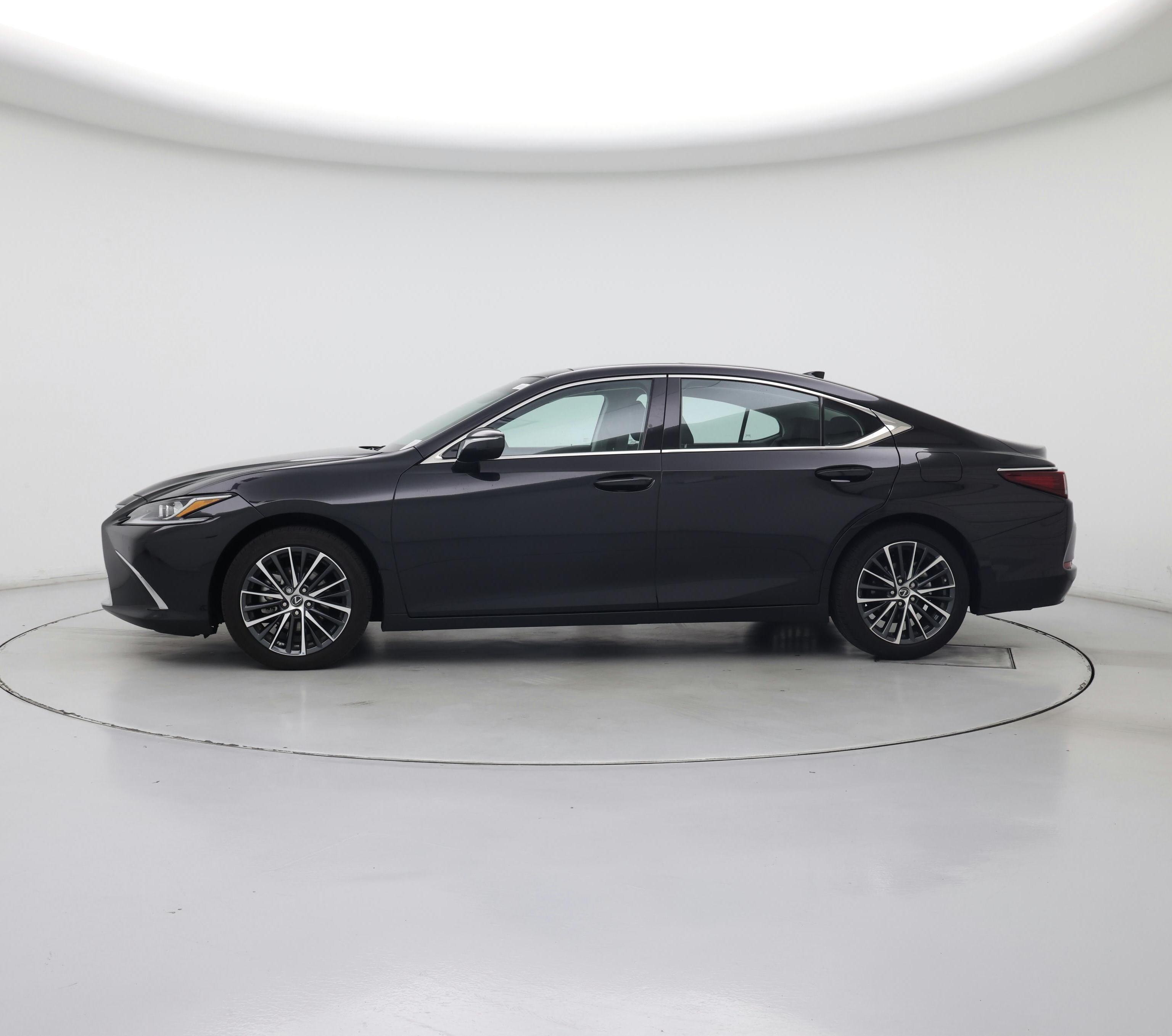 Thumbnail: 2024 Lexus ES - 3