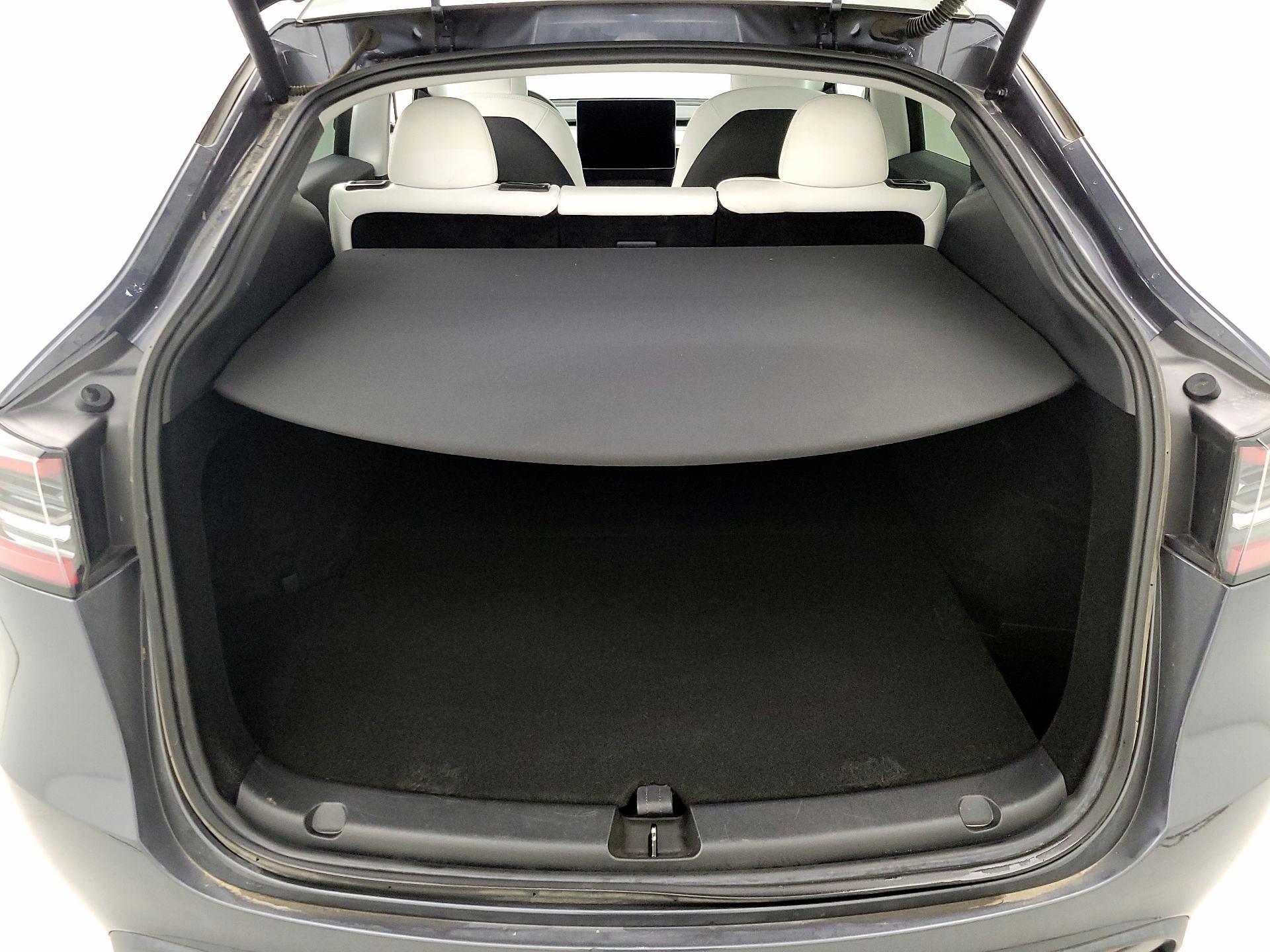 Thumbnail: 2023 Tesla Model Y - 19