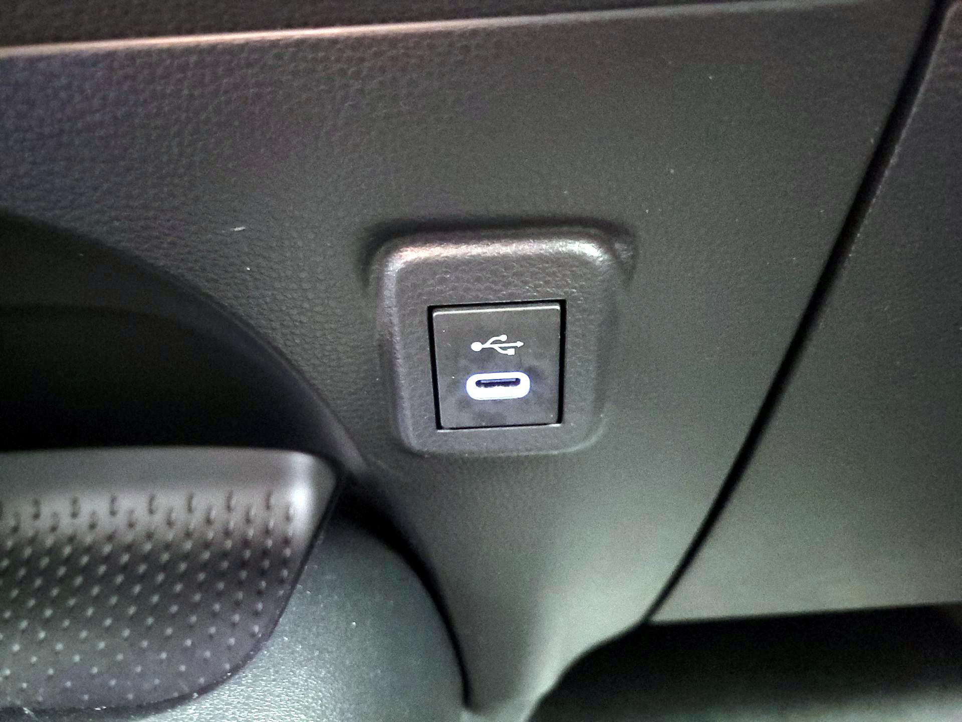 Thumbnail: 2024 Toyota Corolla - 18