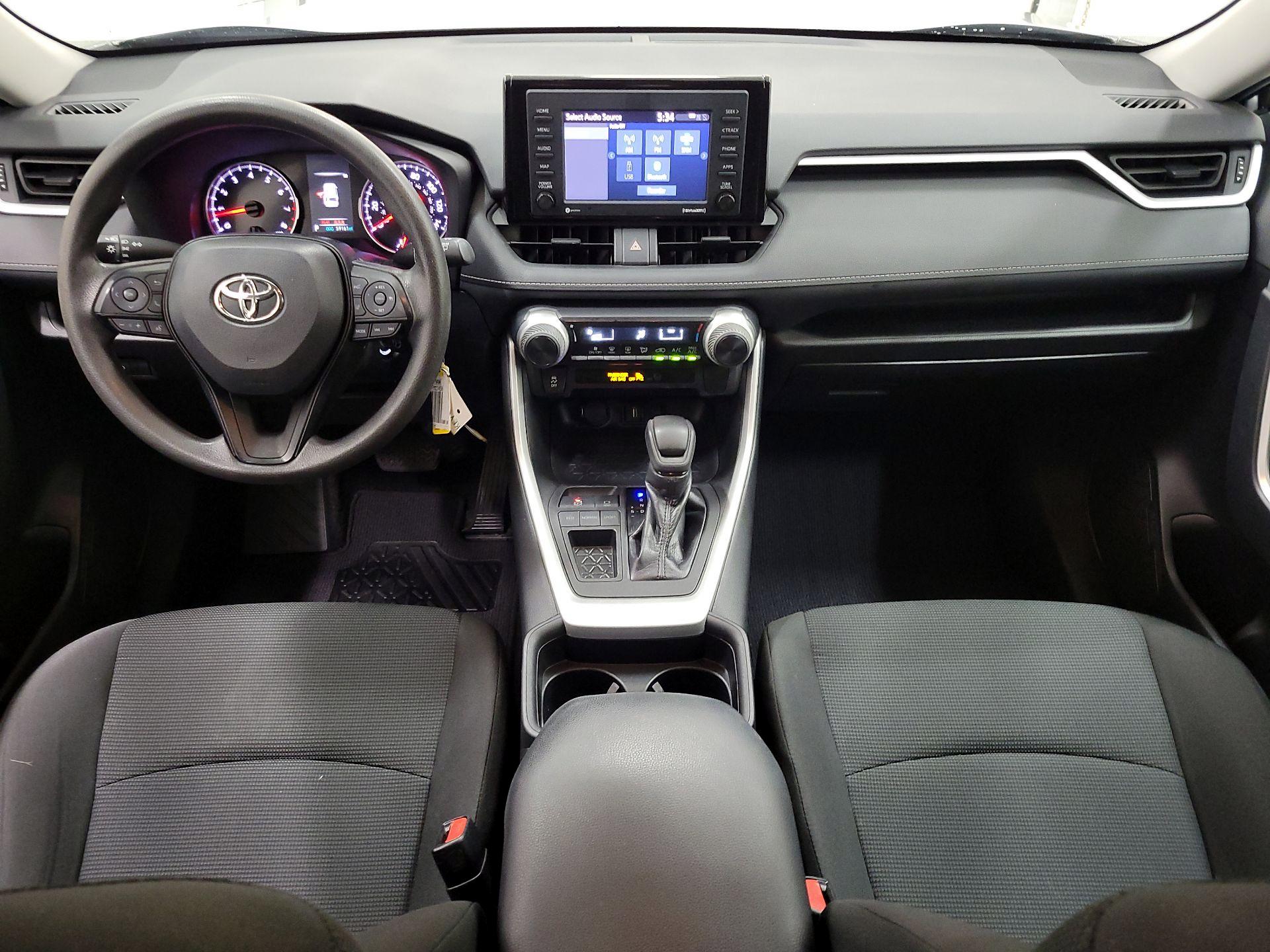 Thumbnail: 2021 Toyota RAV4 - 9