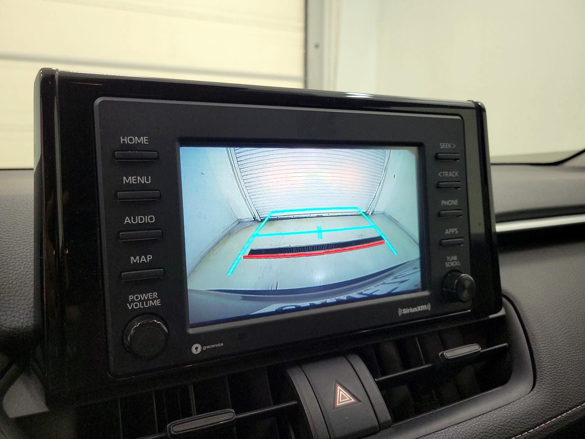 Thumbnail: 2021 Toyota RAV4 - 14