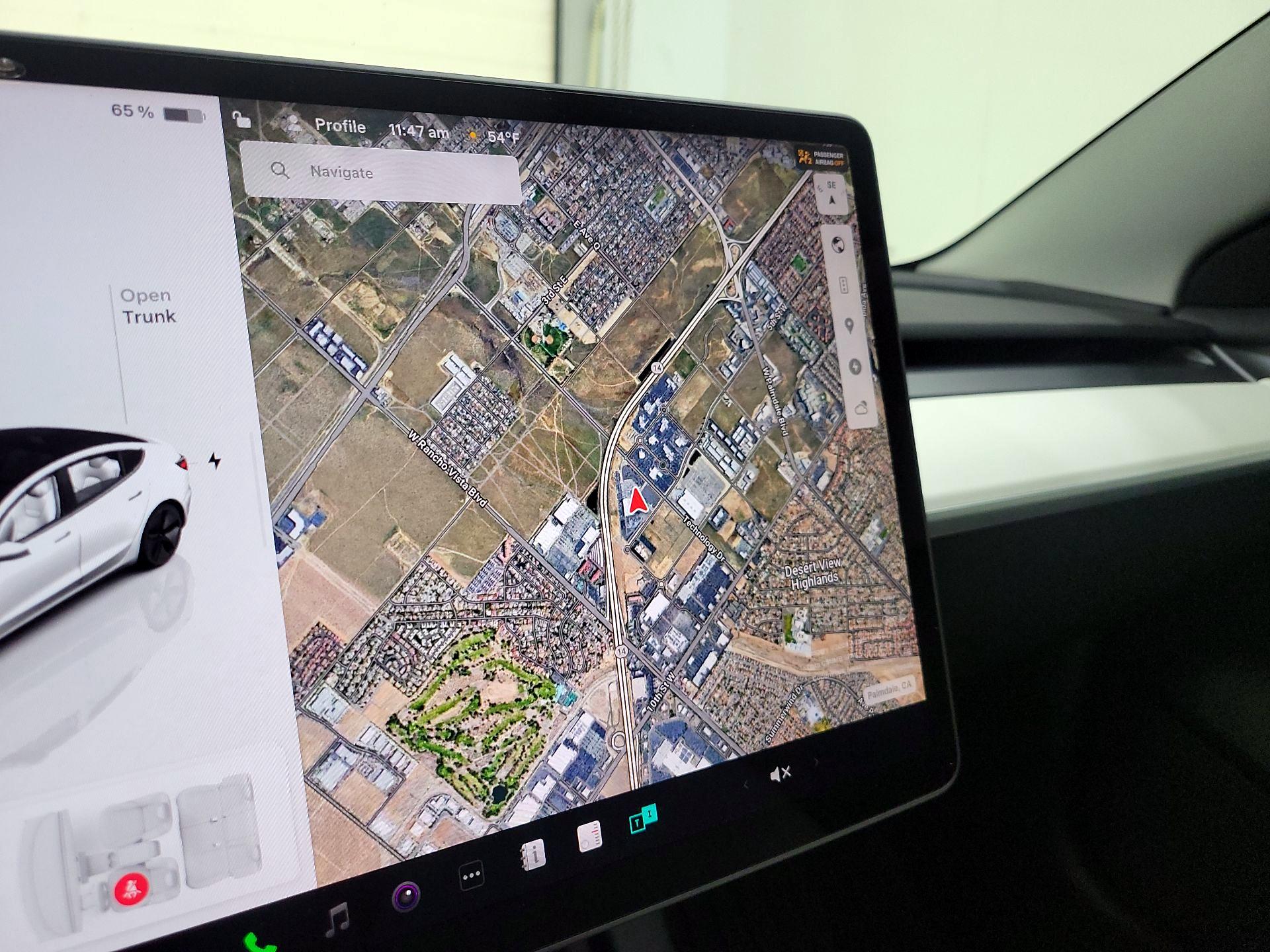 Thumbnail: 2023 Tesla Model 3 - 13