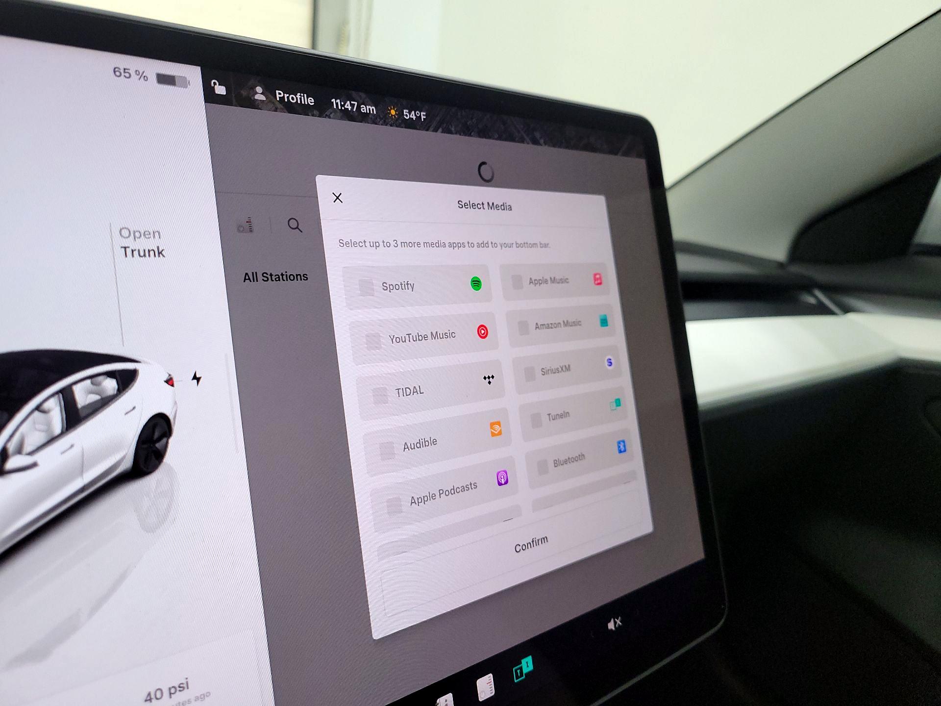 Thumbnail: 2023 Tesla Model 3 - 15