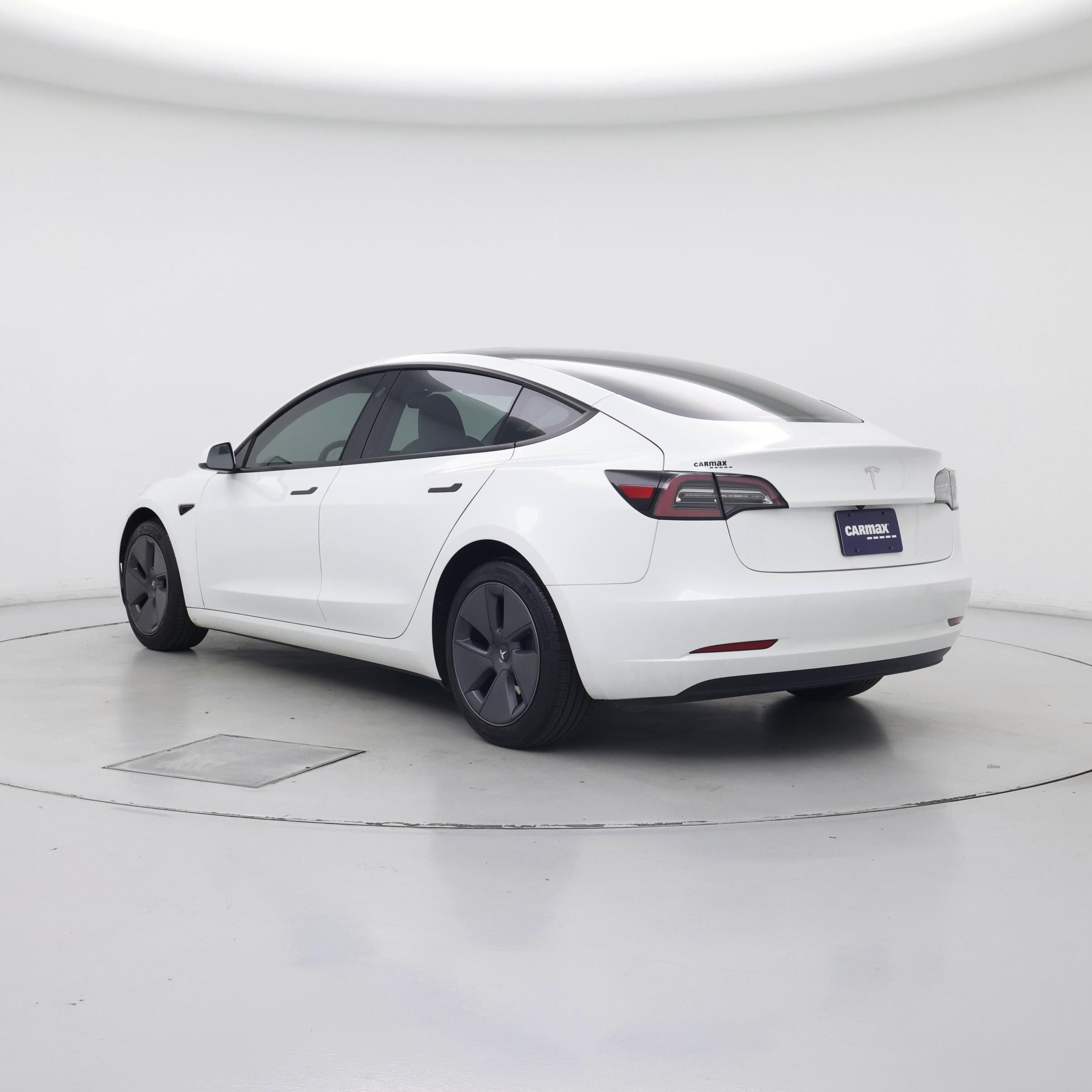 Thumbnail: 2023 Tesla Model 3 - 2