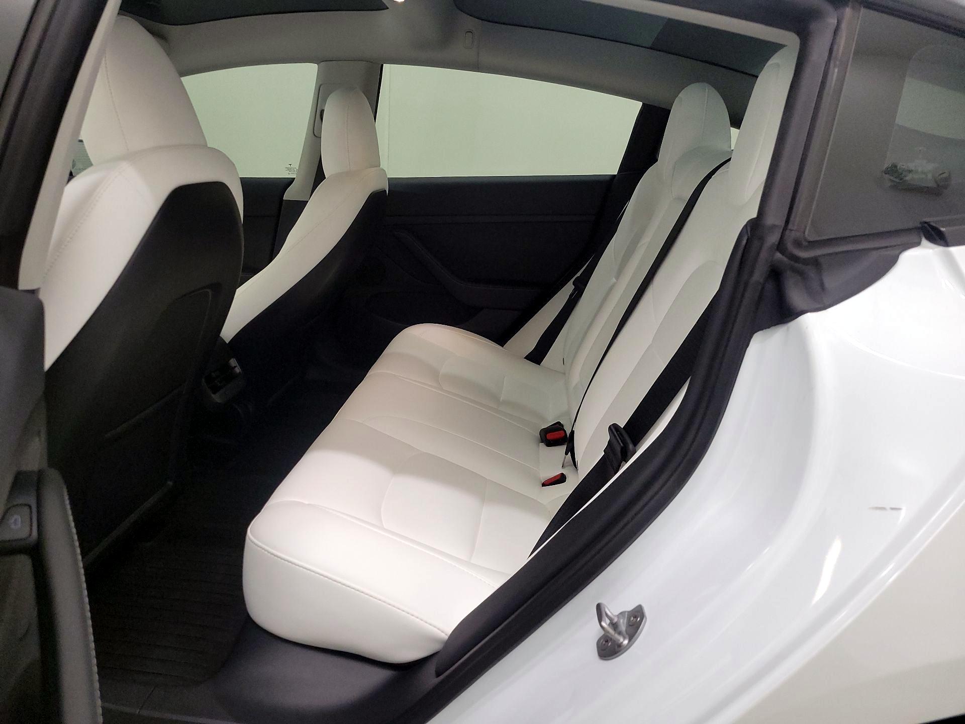 Thumbnail: 2023 Tesla Model 3 - 20