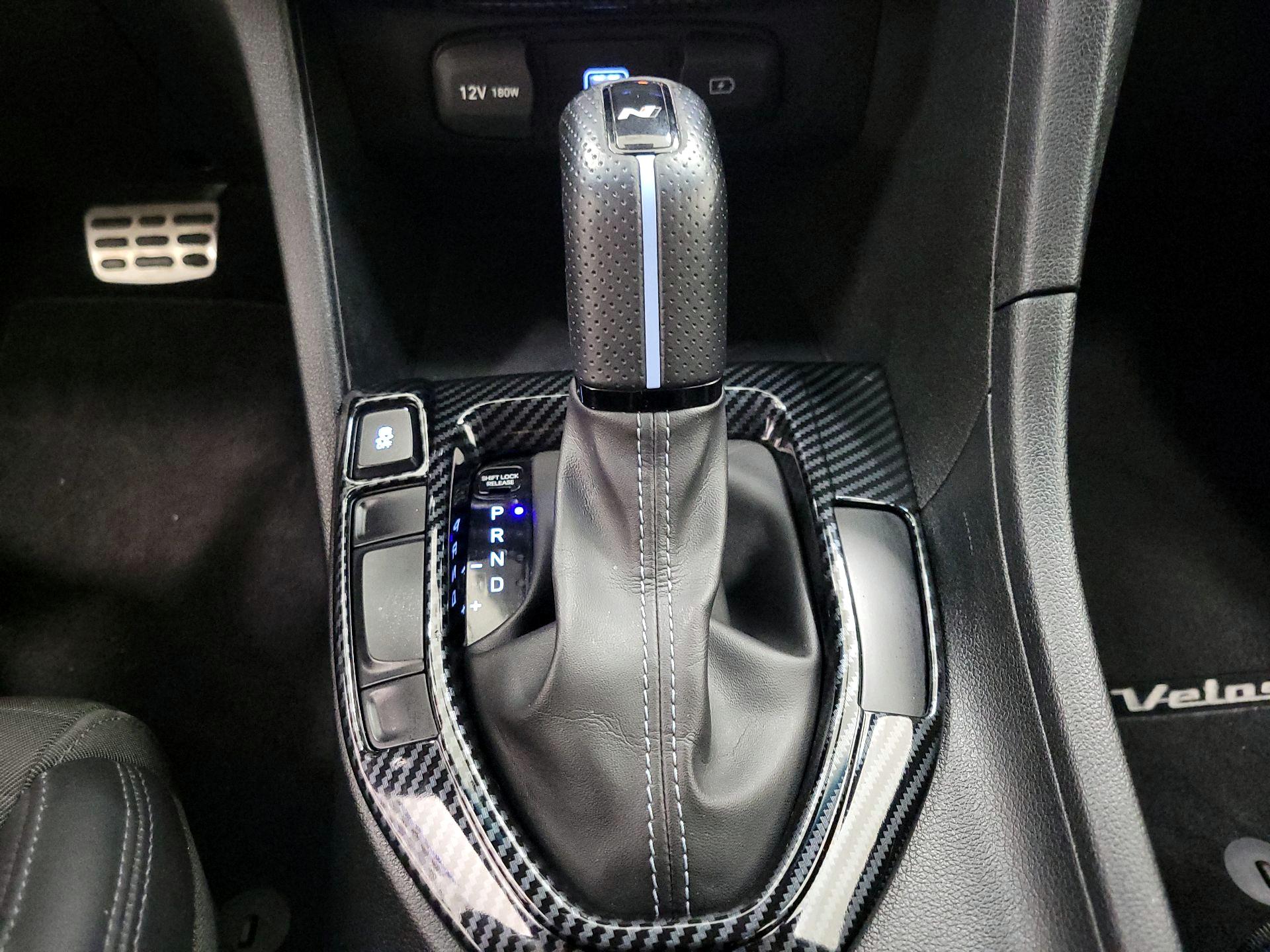 Thumbnail: 2021 Hyundai Veloster - 18