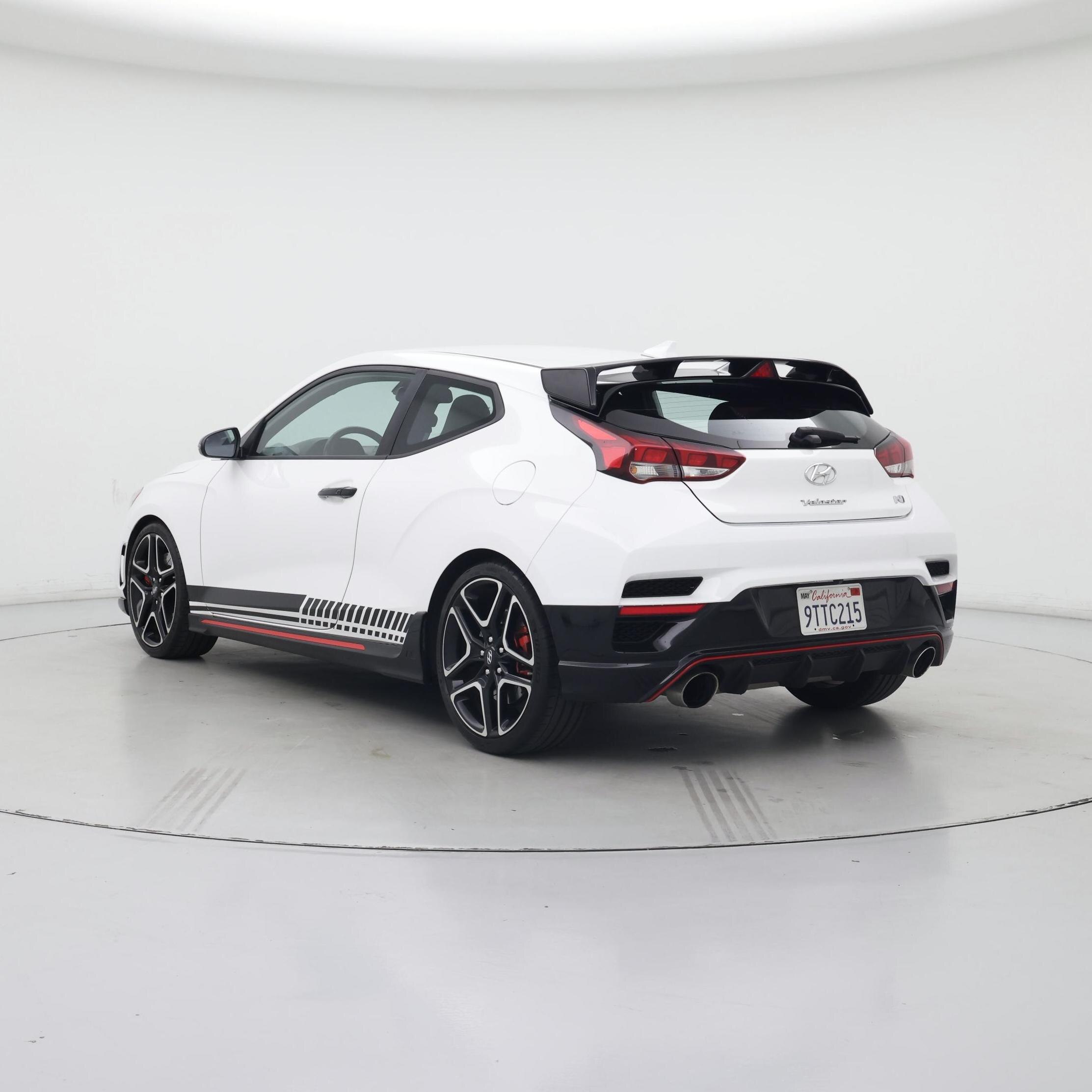 Thumbnail: 2021 Hyundai Veloster - 2