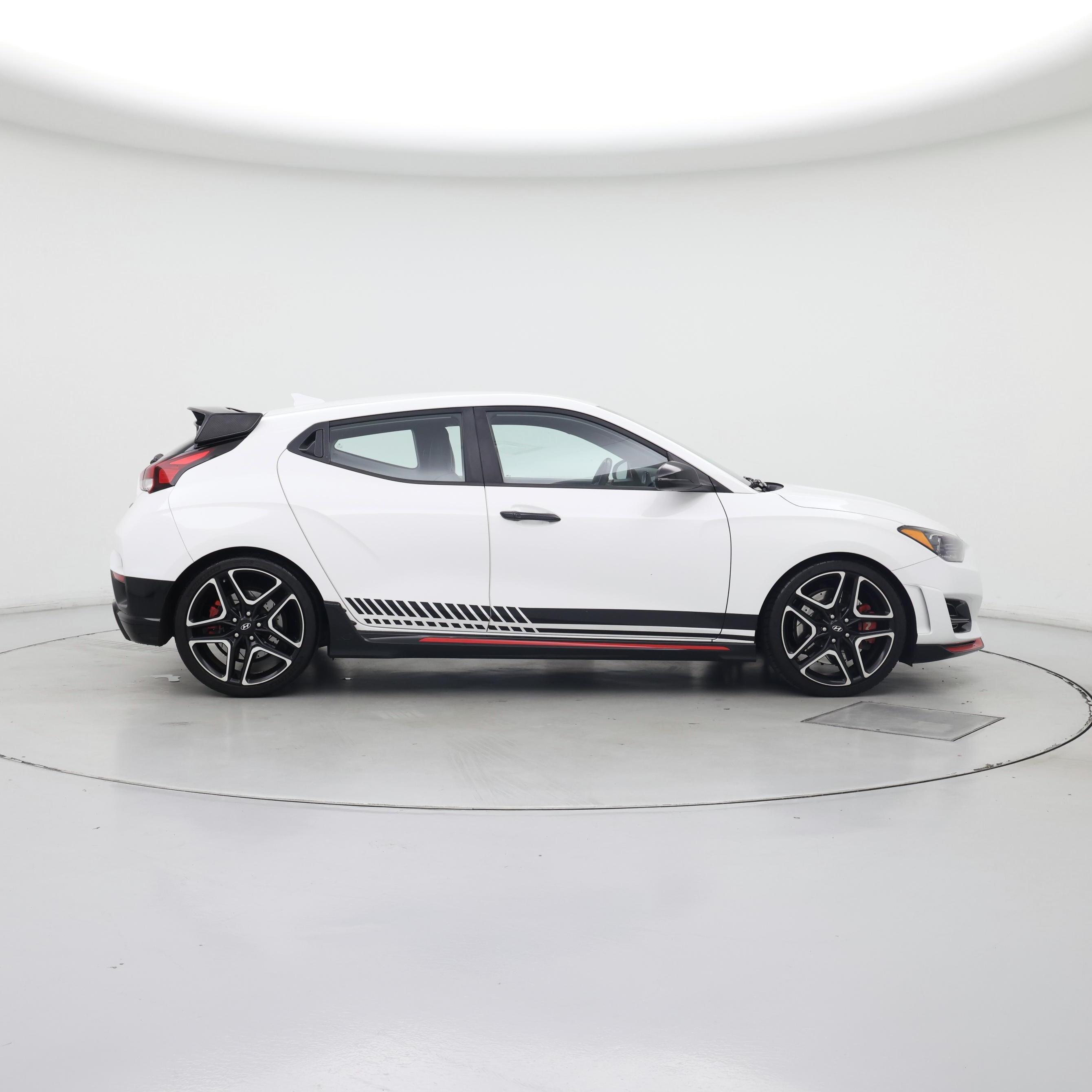 Thumbnail: 2021 Hyundai Veloster - 7