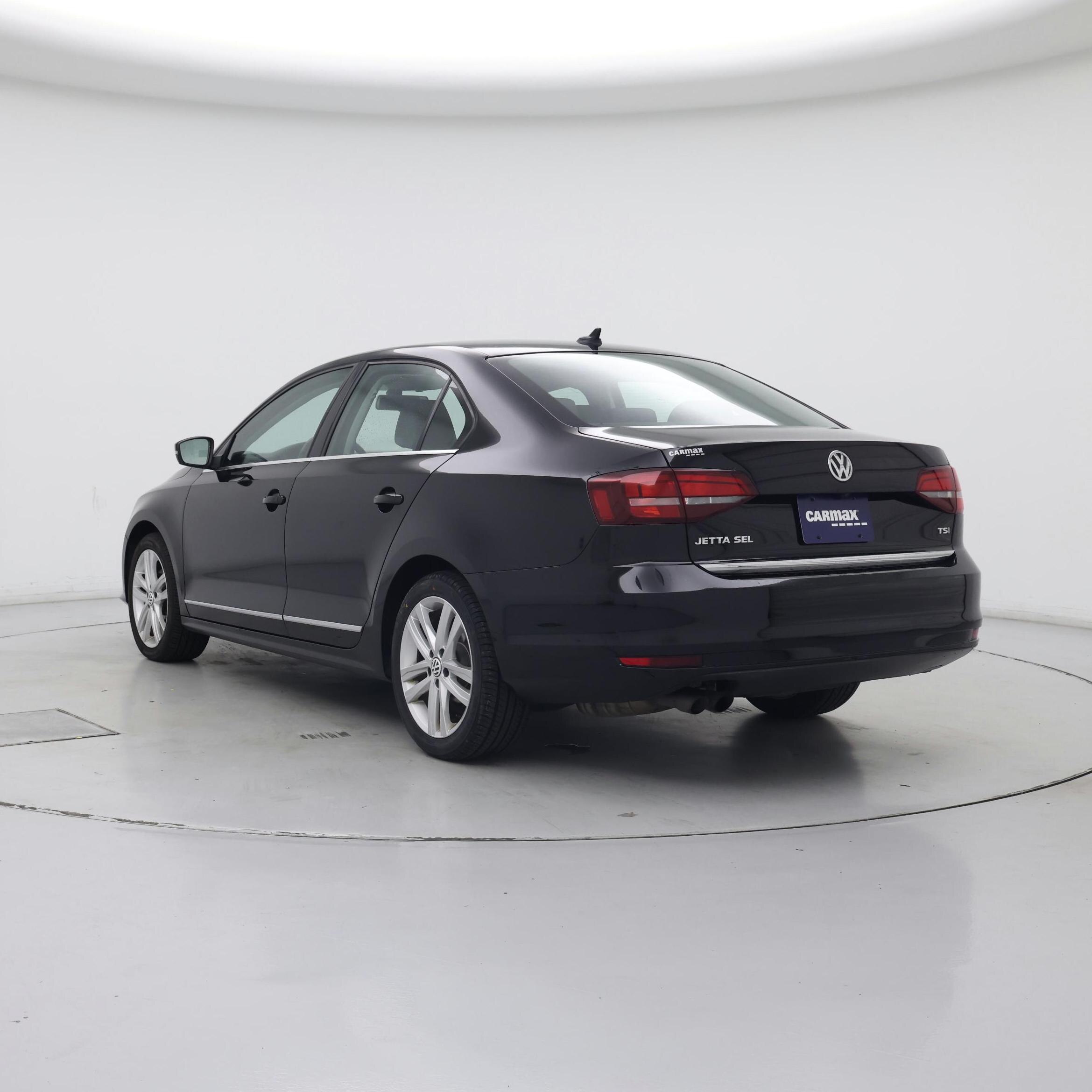 Thumbnail: 2017 Volkswagen Jetta - 2