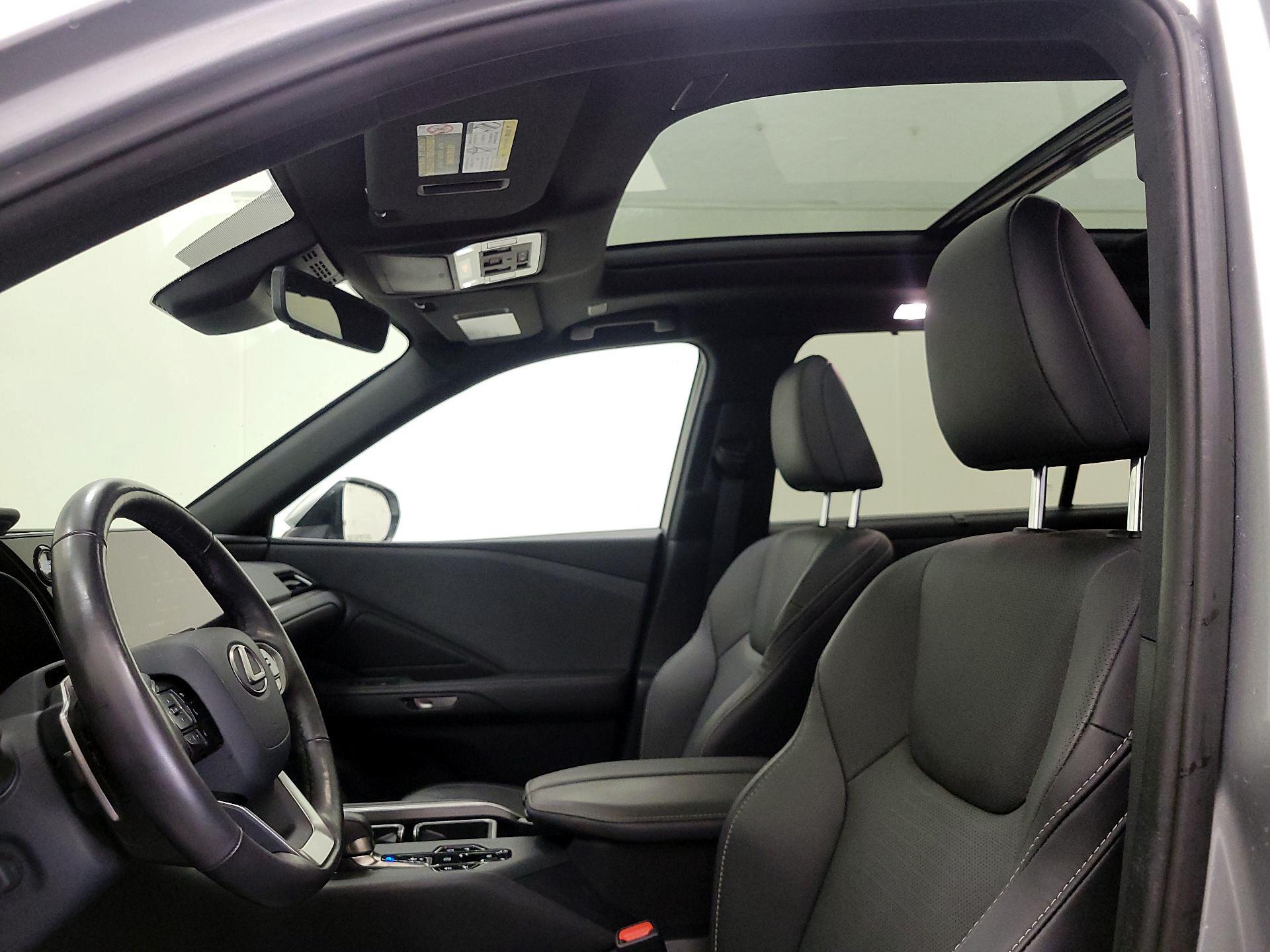 Thumbnail: 2025 Lexus TX - 19