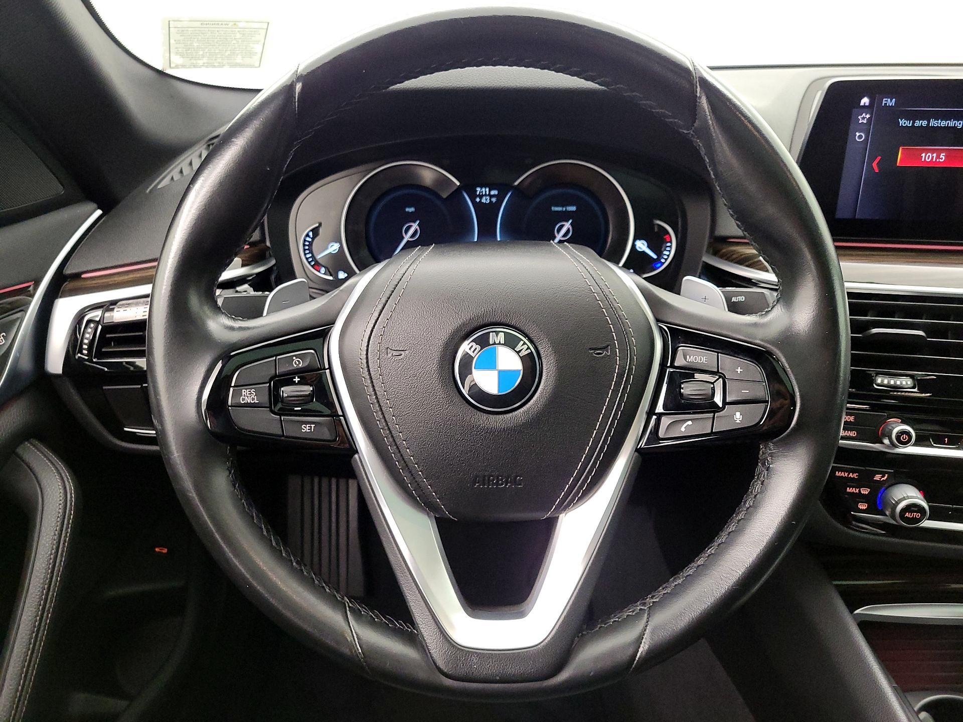 Thumbnail: 2019 BMW 5 Series - 10