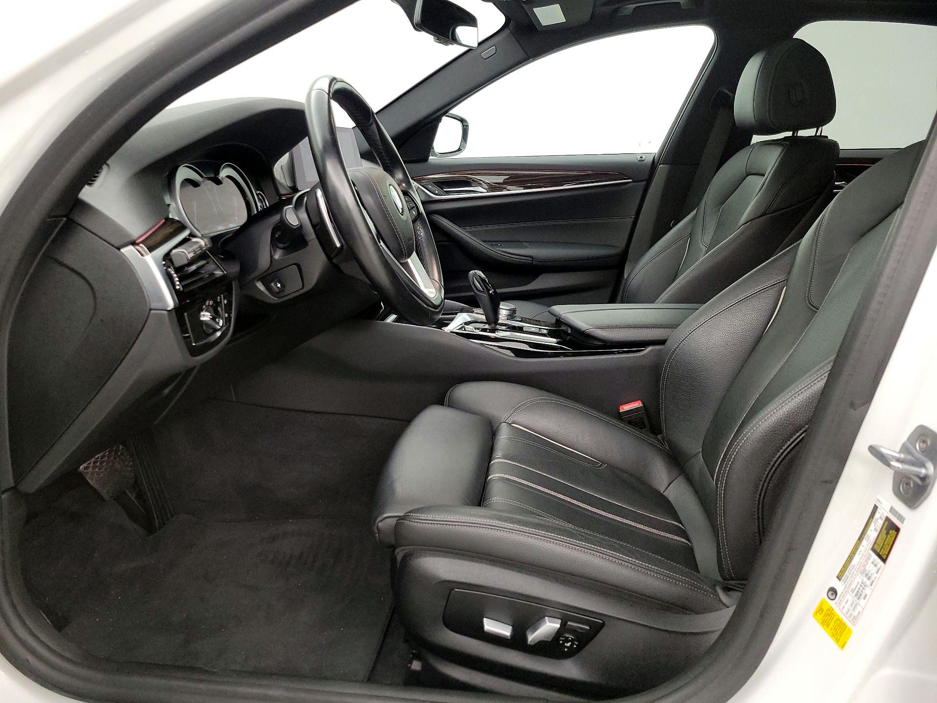 Thumbnail: 2019 BMW 5 Series - 11